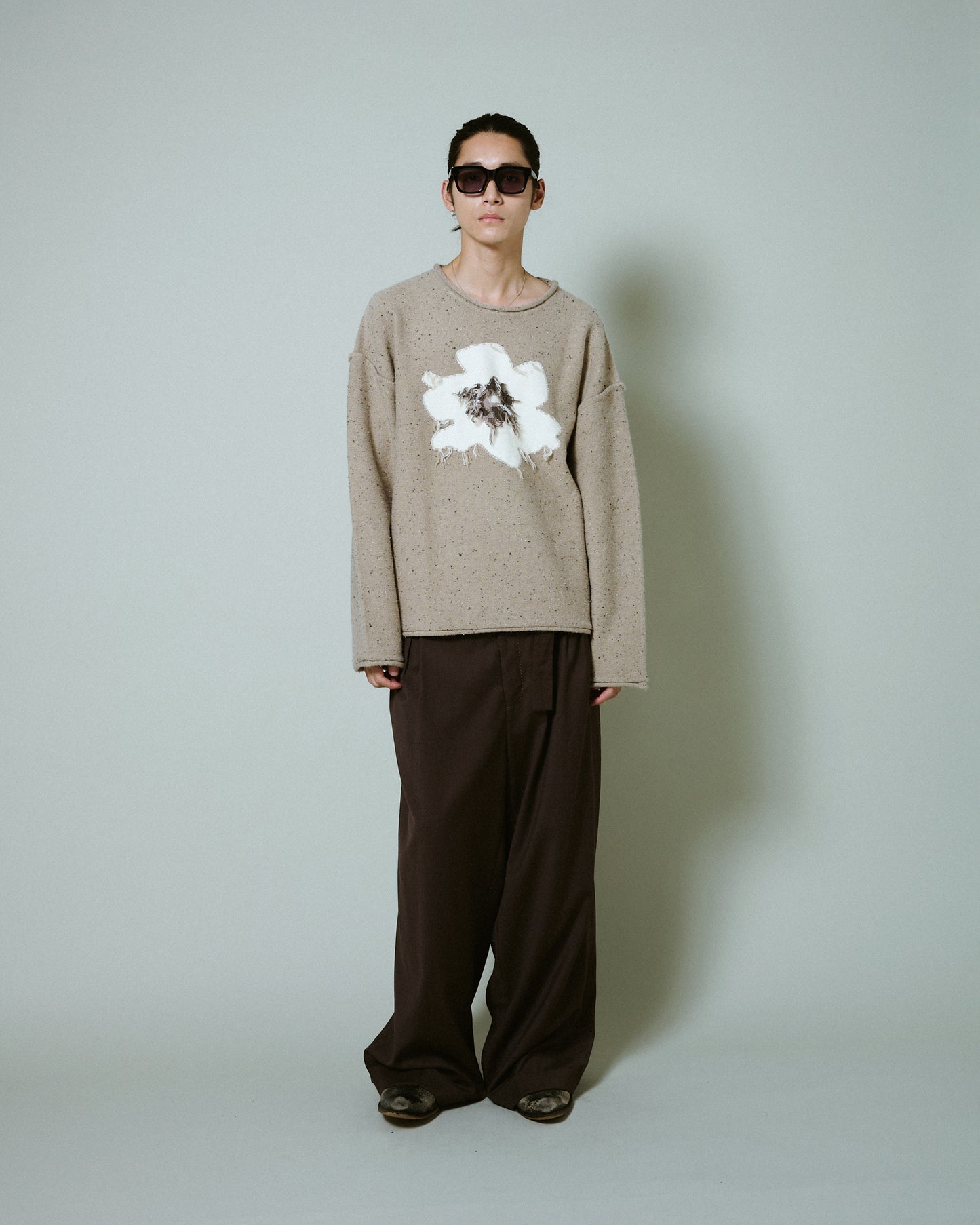 inside out flower motif nep sweater