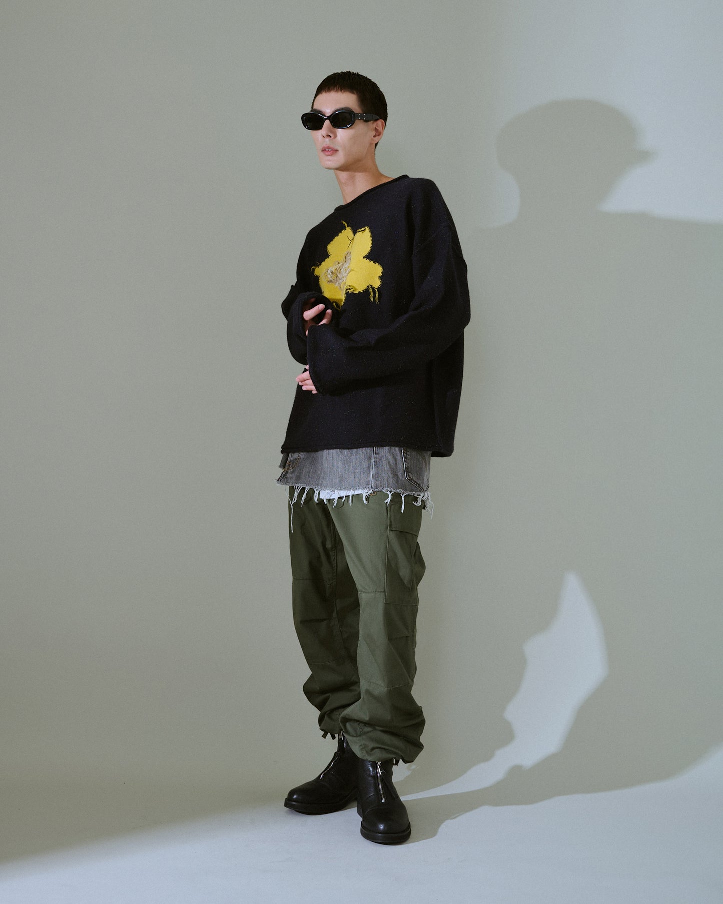 inside out flower motif nep sweater