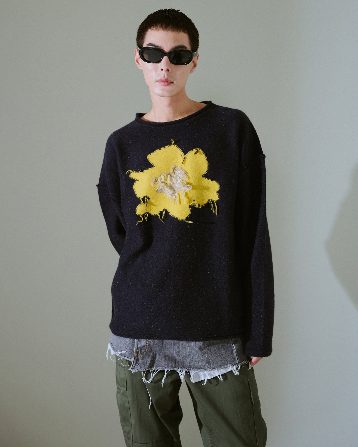 inside out flower motif nep sweater