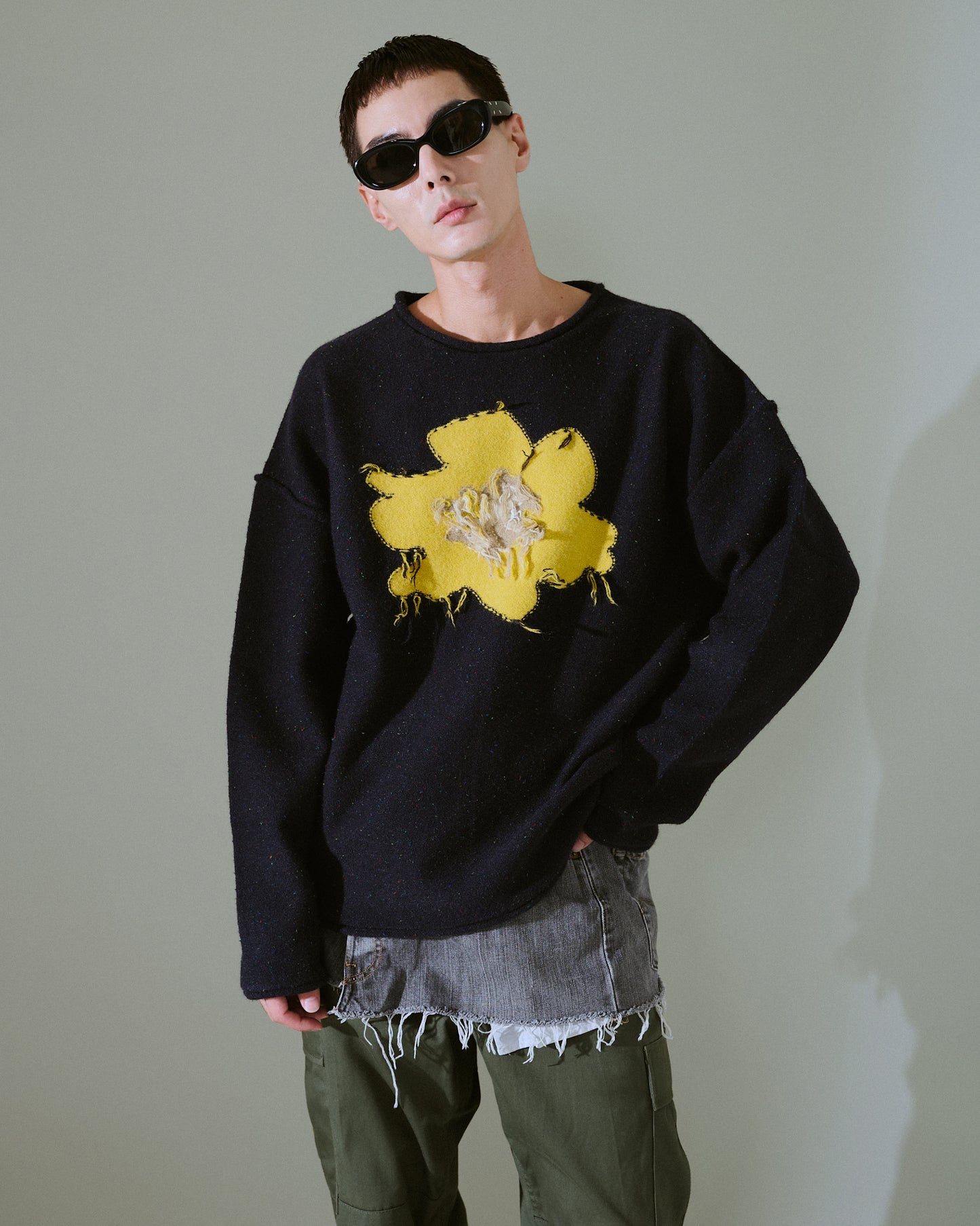 inside out flower motif nep sweater