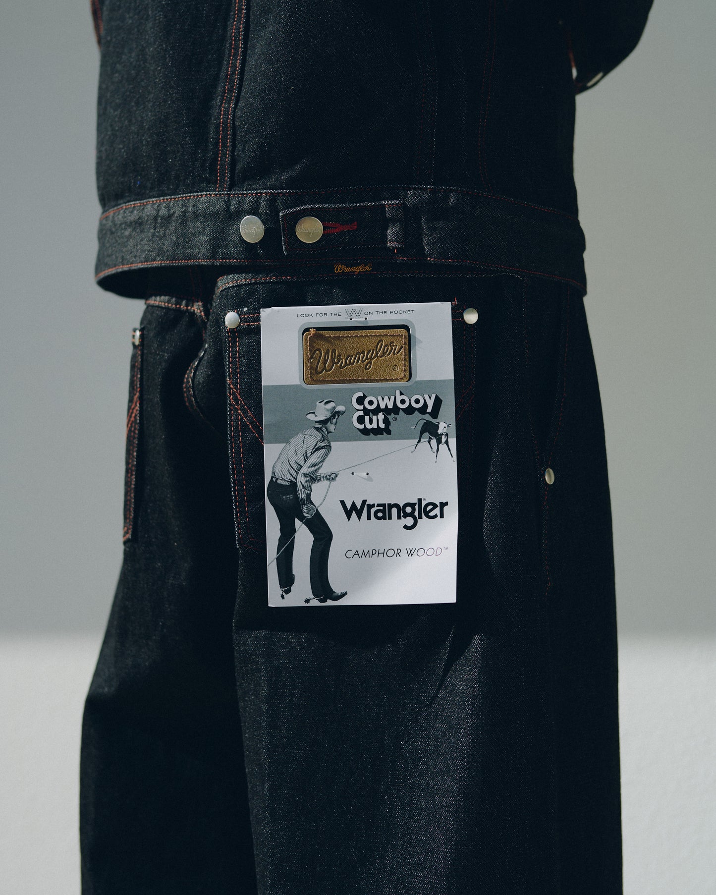 【Wrangler × CamphorWood】 front zip 2tuck wide baggy flare broken denim trousers