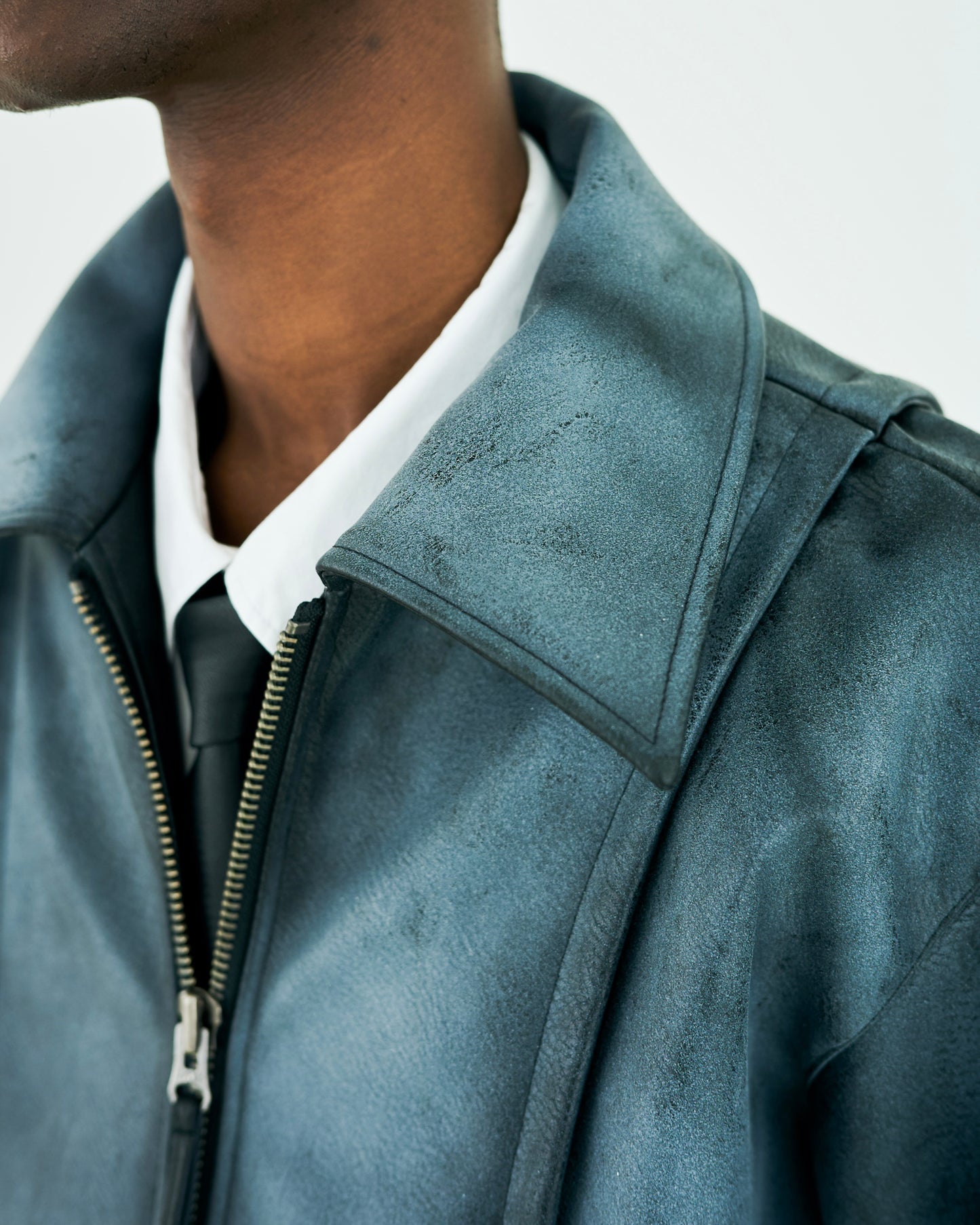 FADED SHORT LENGTH PU-LEATHER JACKET