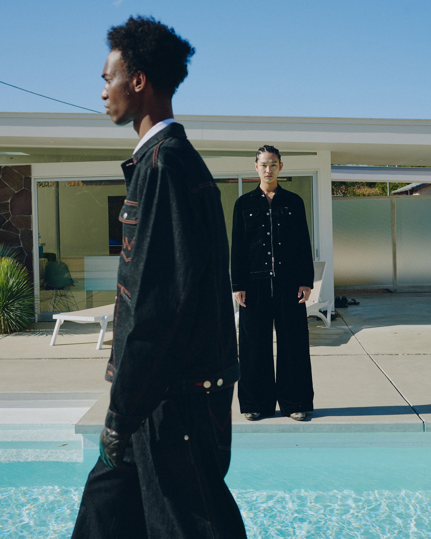 【Wrangler × CamphorWood】 front zip 2tuck wide baggy flare broken denim trousers