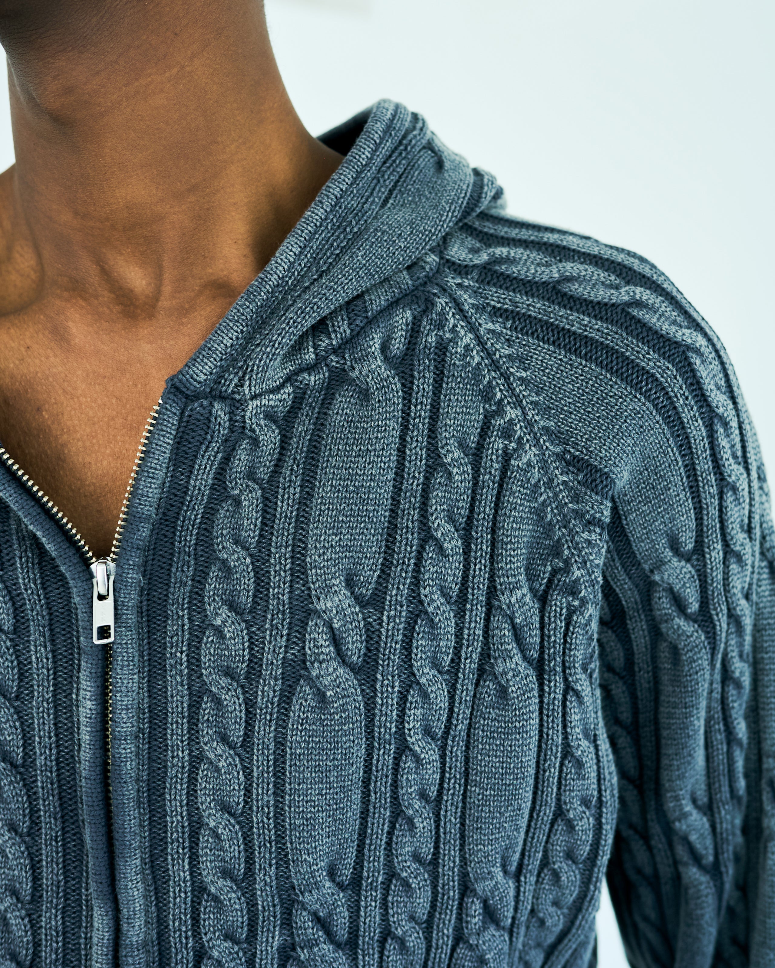 Camphor wood ウォッシュ加工ダブルジップケーブル柄ニットフーディ STONE WASH DOUBLE ZIP CABLE KNIT HOODIE – CAMPHOR WOOD - OFFICIAL