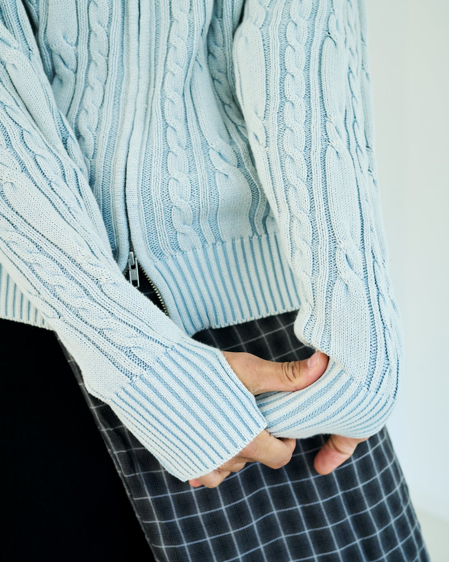 STONE WASH DOUBLE ZIP CABLE KNIT HOODIE