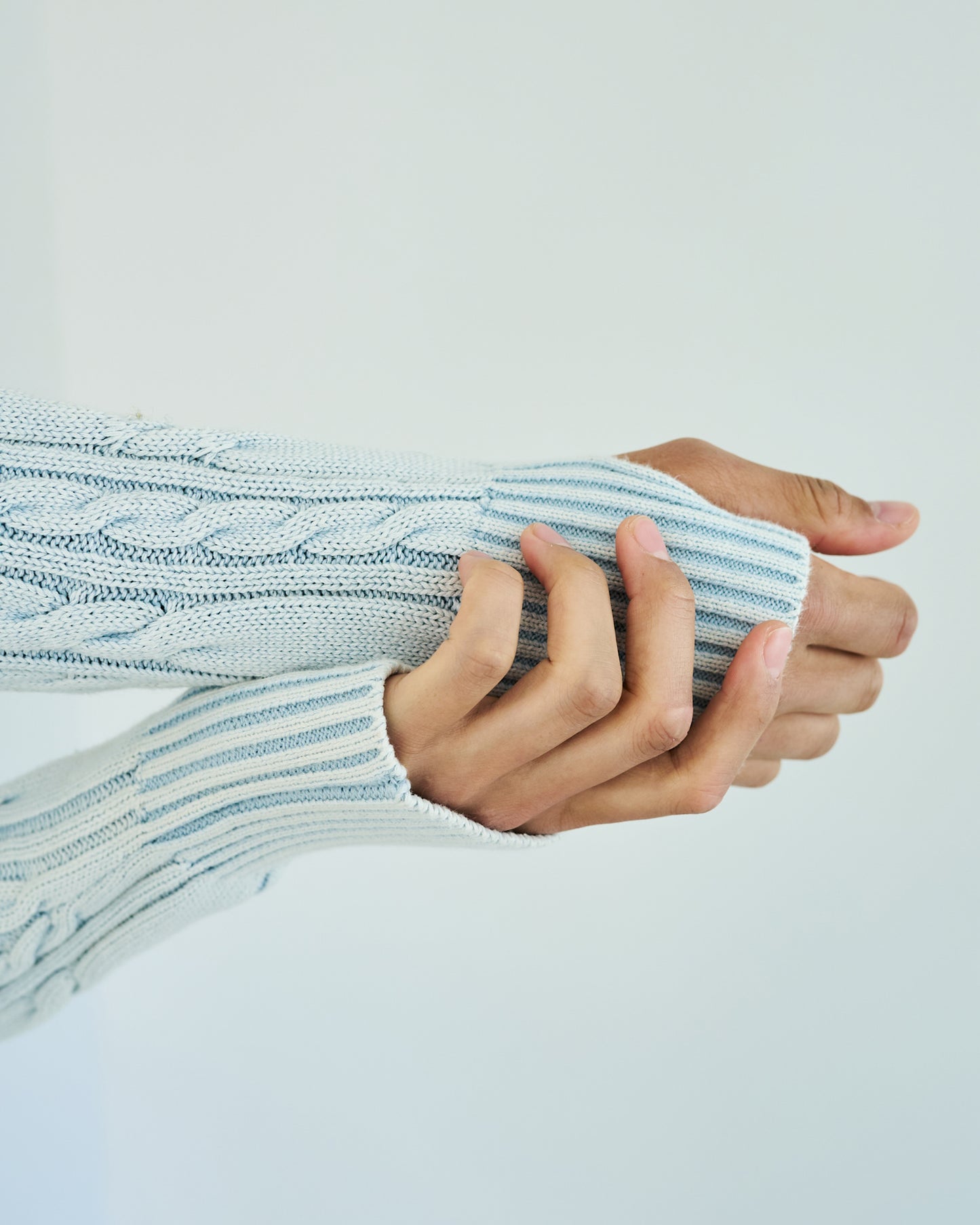 STONE WASH DOUBLE ZIP CABLE KNIT HOODIE