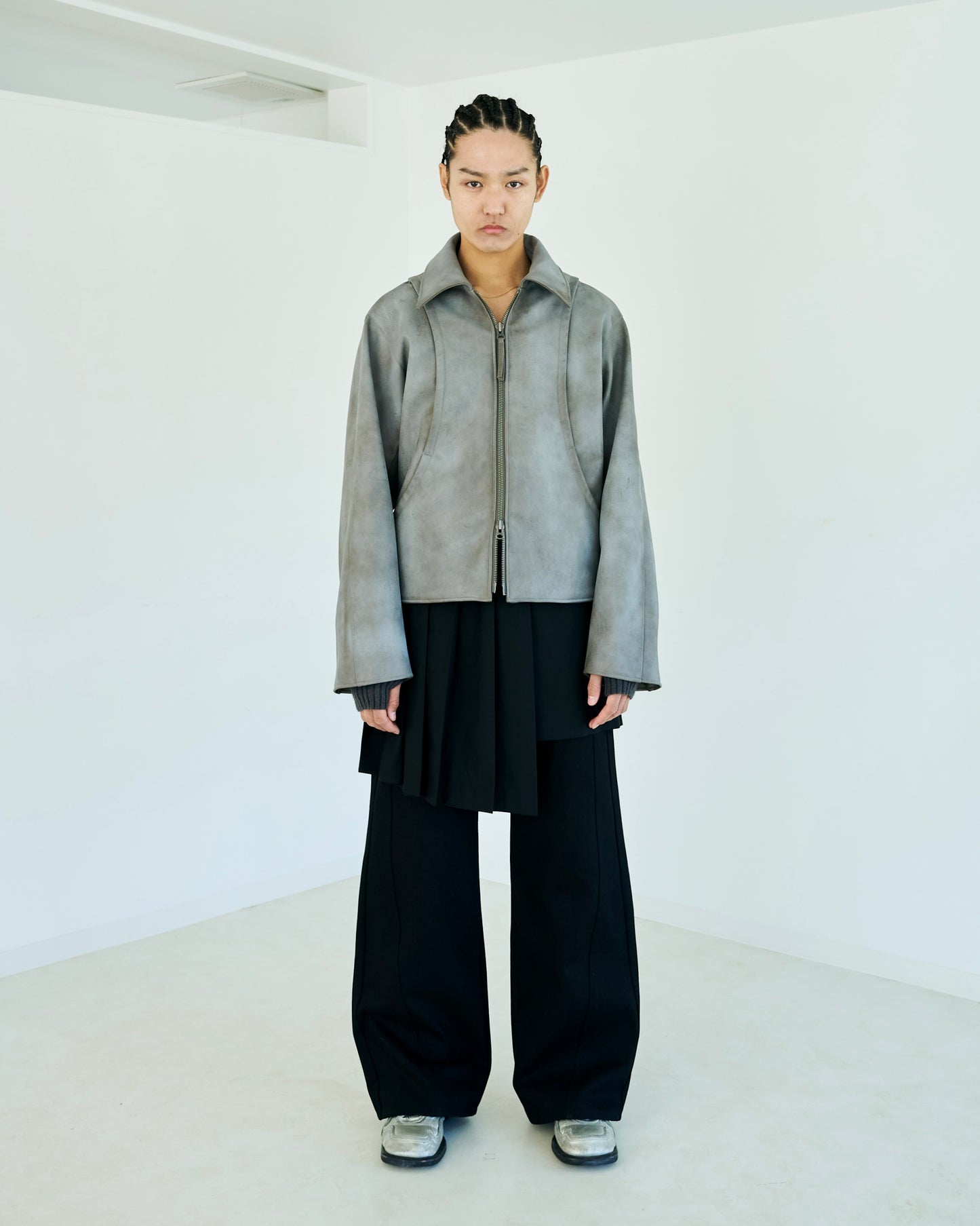 EYELET PLEATS WRAP SKIRT