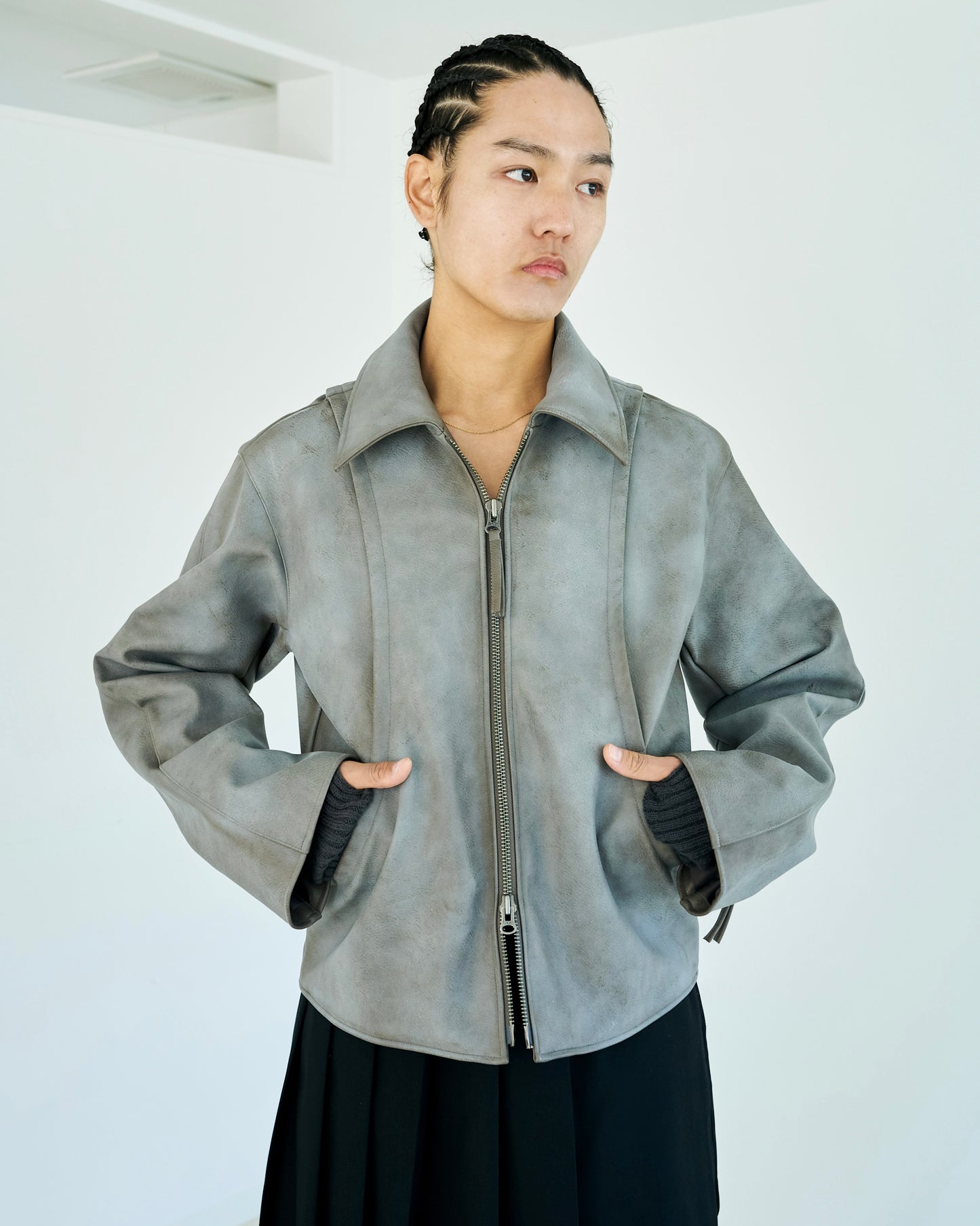 FADED SHORT LENGTH PU-LEATHER JACKET