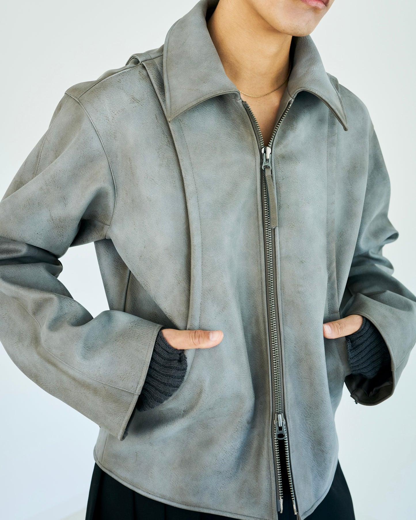 FADED SHORT LENGTH PU-LEATHER JACKET