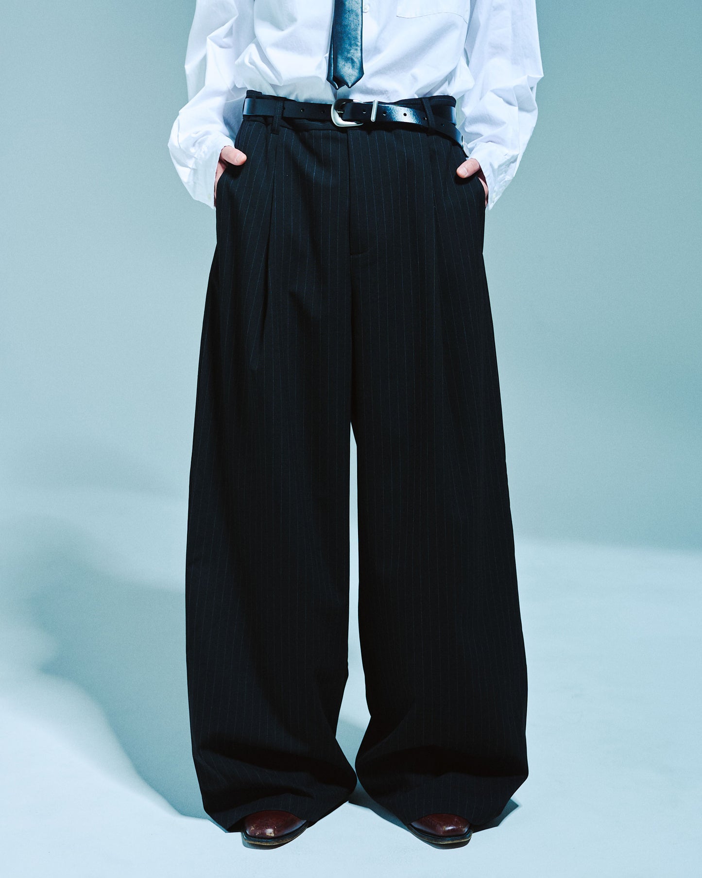 1TUCK WIDE BAGGY STRIPE SLACKS