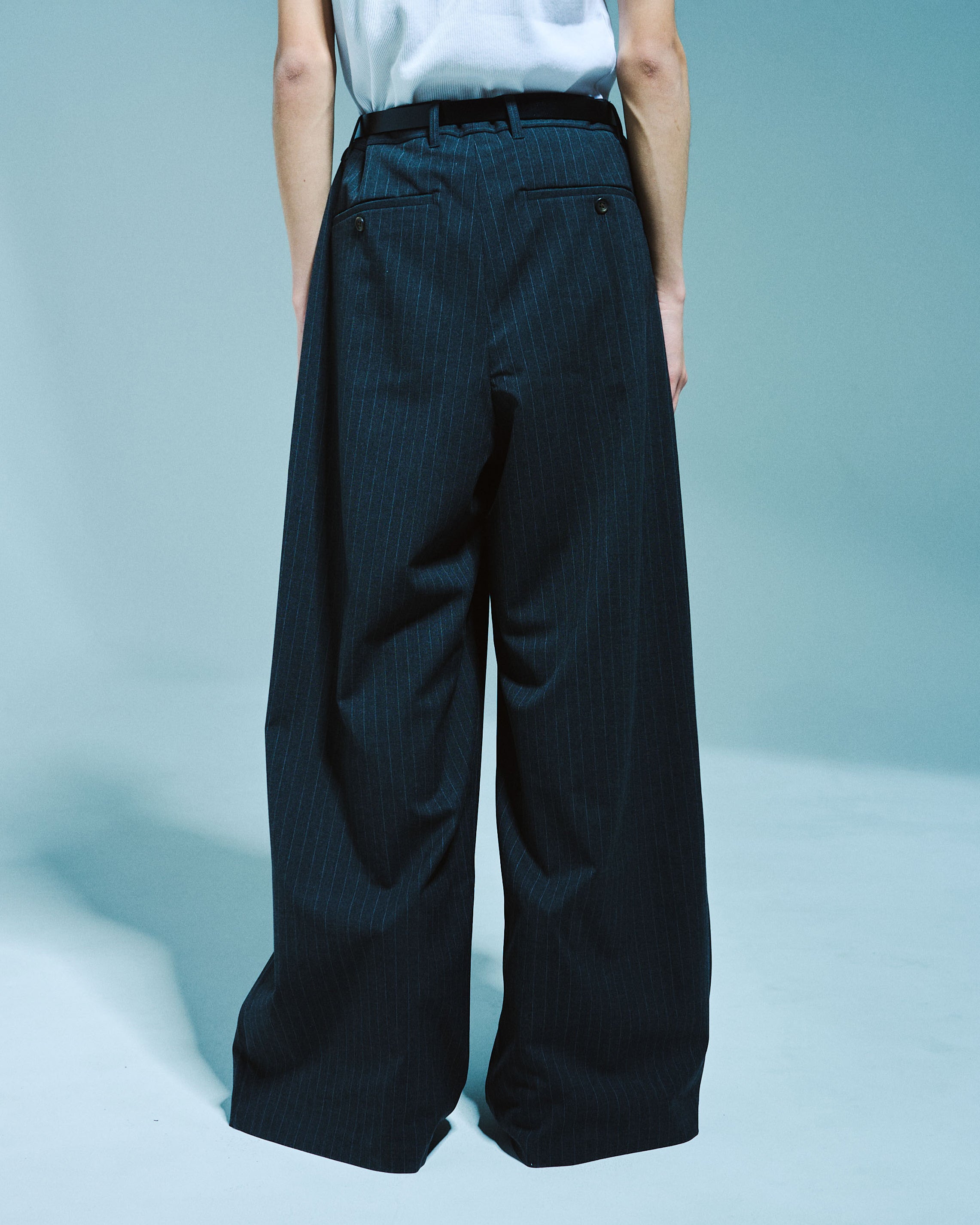 1TUCK WIDE BAGGY STRIPE SLACKS – CAMPHOR WOOD - OFFICIAL ONLINE