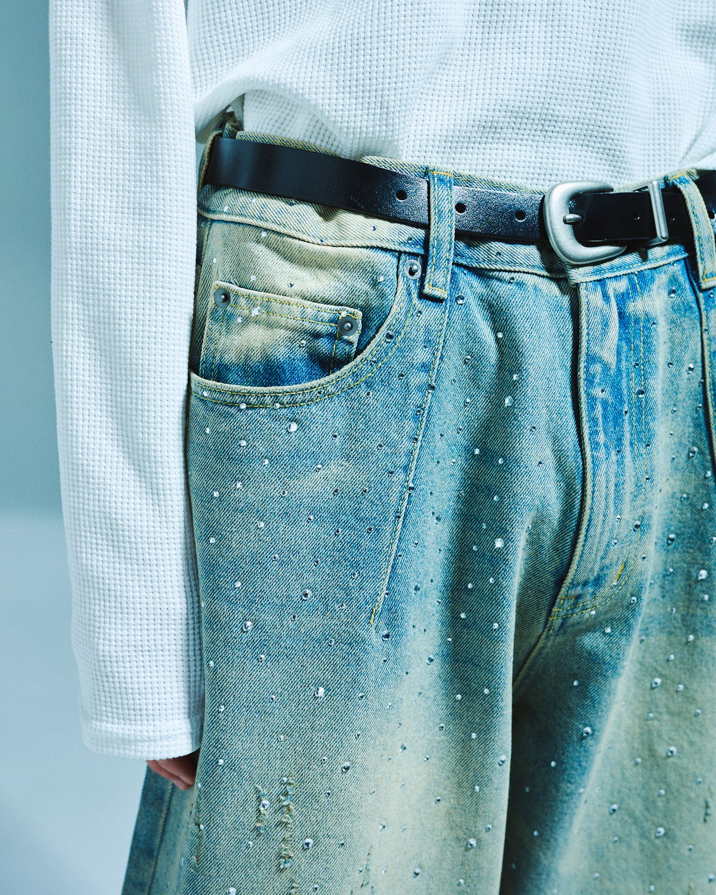 WIDE BAGGY RHINESTONE DENIM