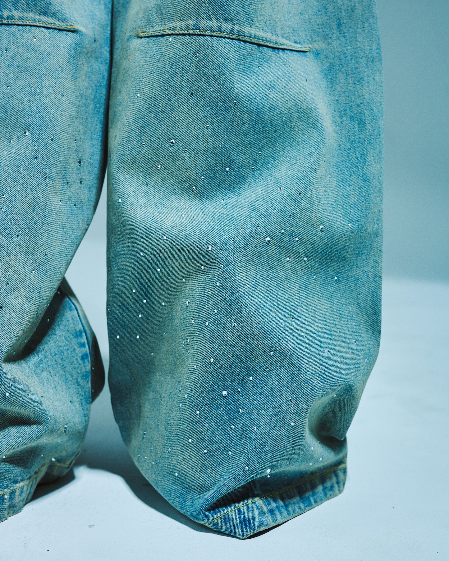 WIDE BAGGY RHINESTONE DENIM