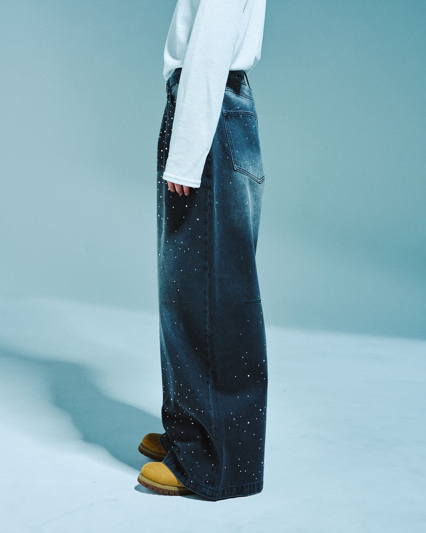 WIDE BAGGY RHINESTONE DENIM