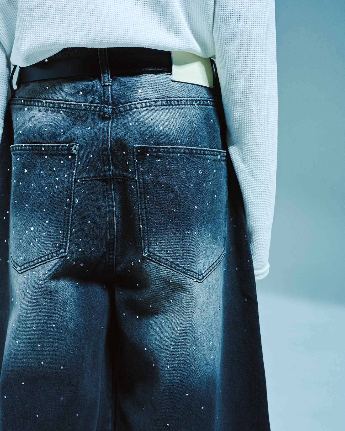 WIDE BAGGY RHINESTONE DENIM