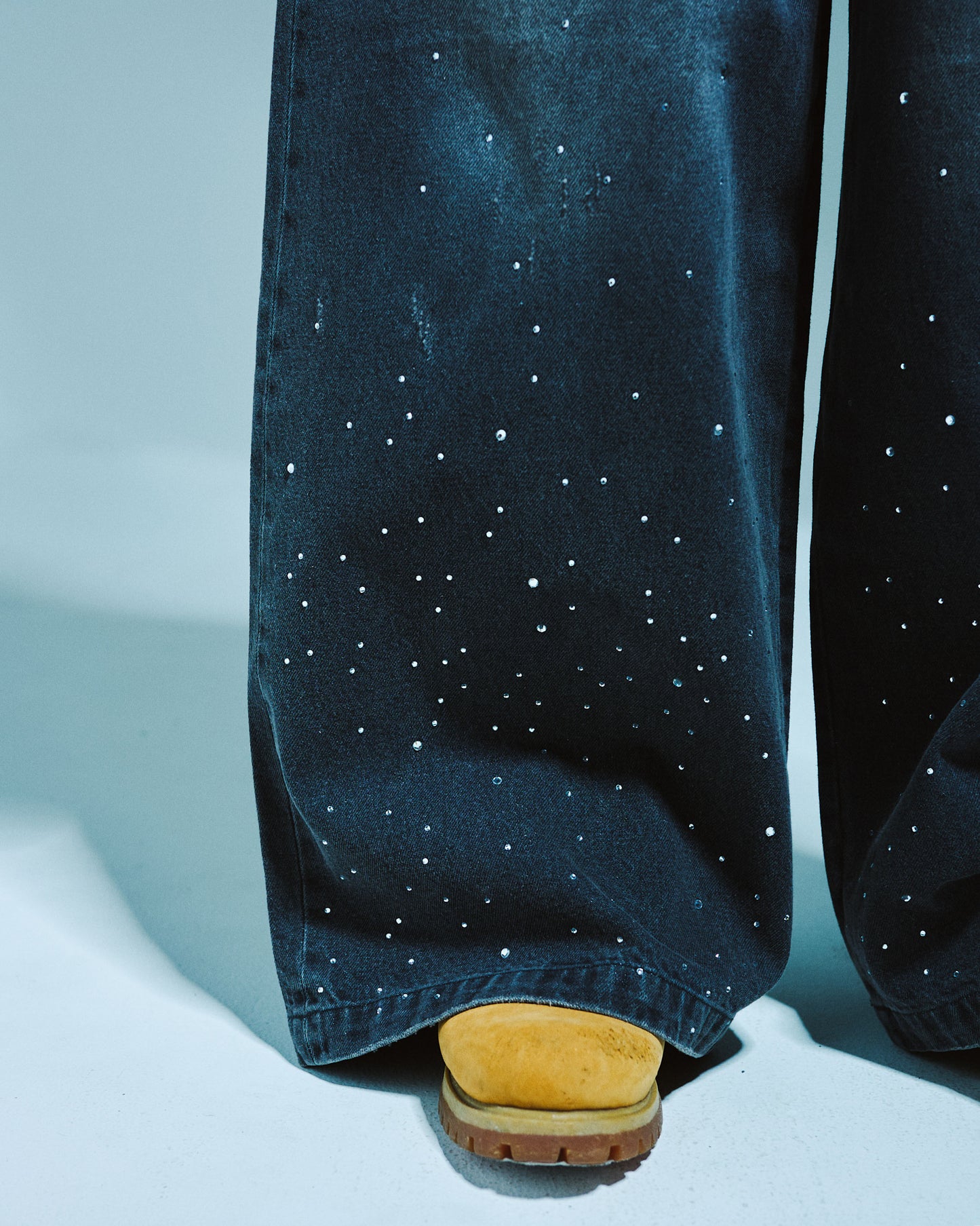 WIDE BAGGY RHINESTONE DENIM
