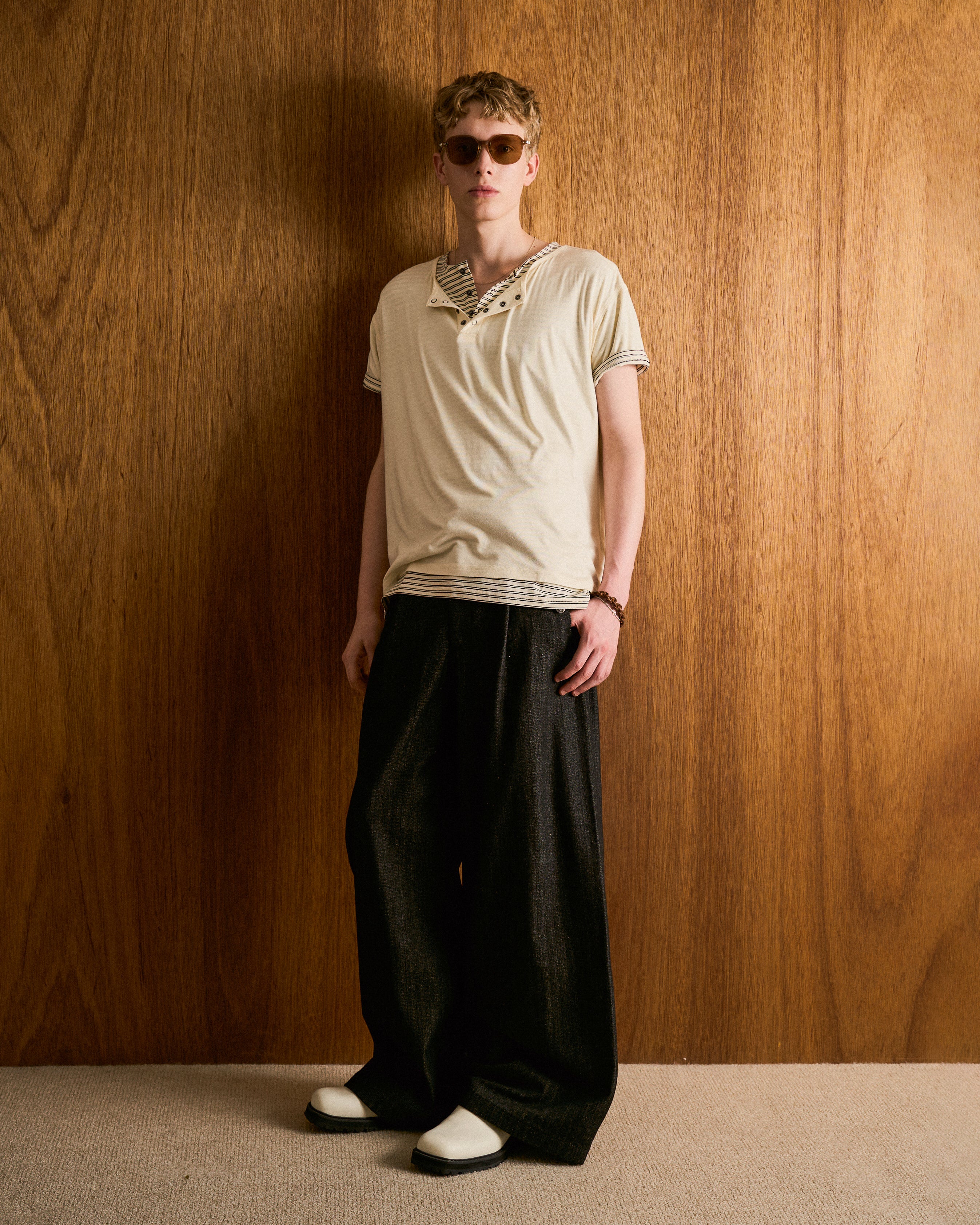 2PIECE HENLEY-NECK H/S TEE – CAMPHOR WOOD - OFFICIAL ONLINE STORE