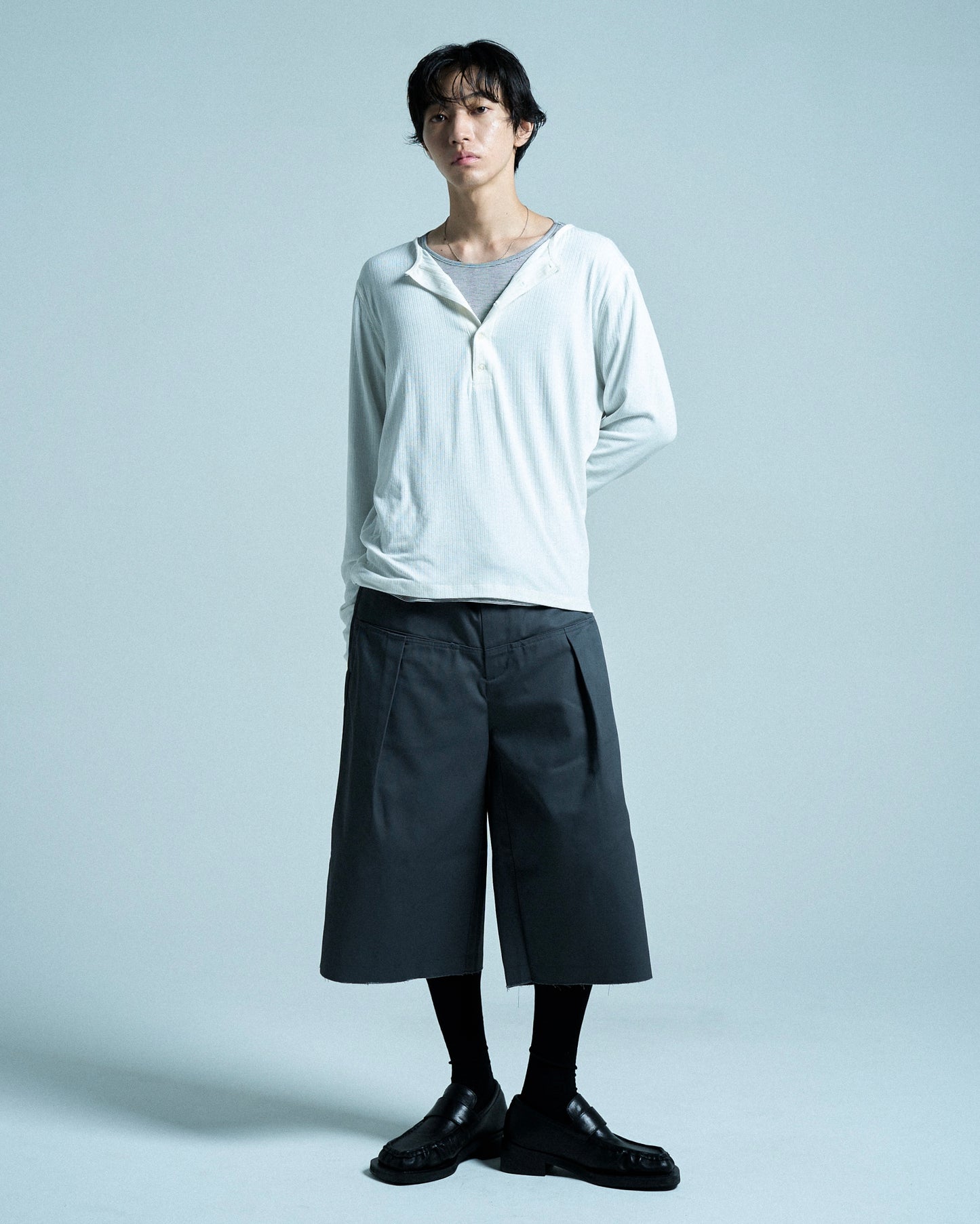 RIB HENLEY NECK L/S TEE