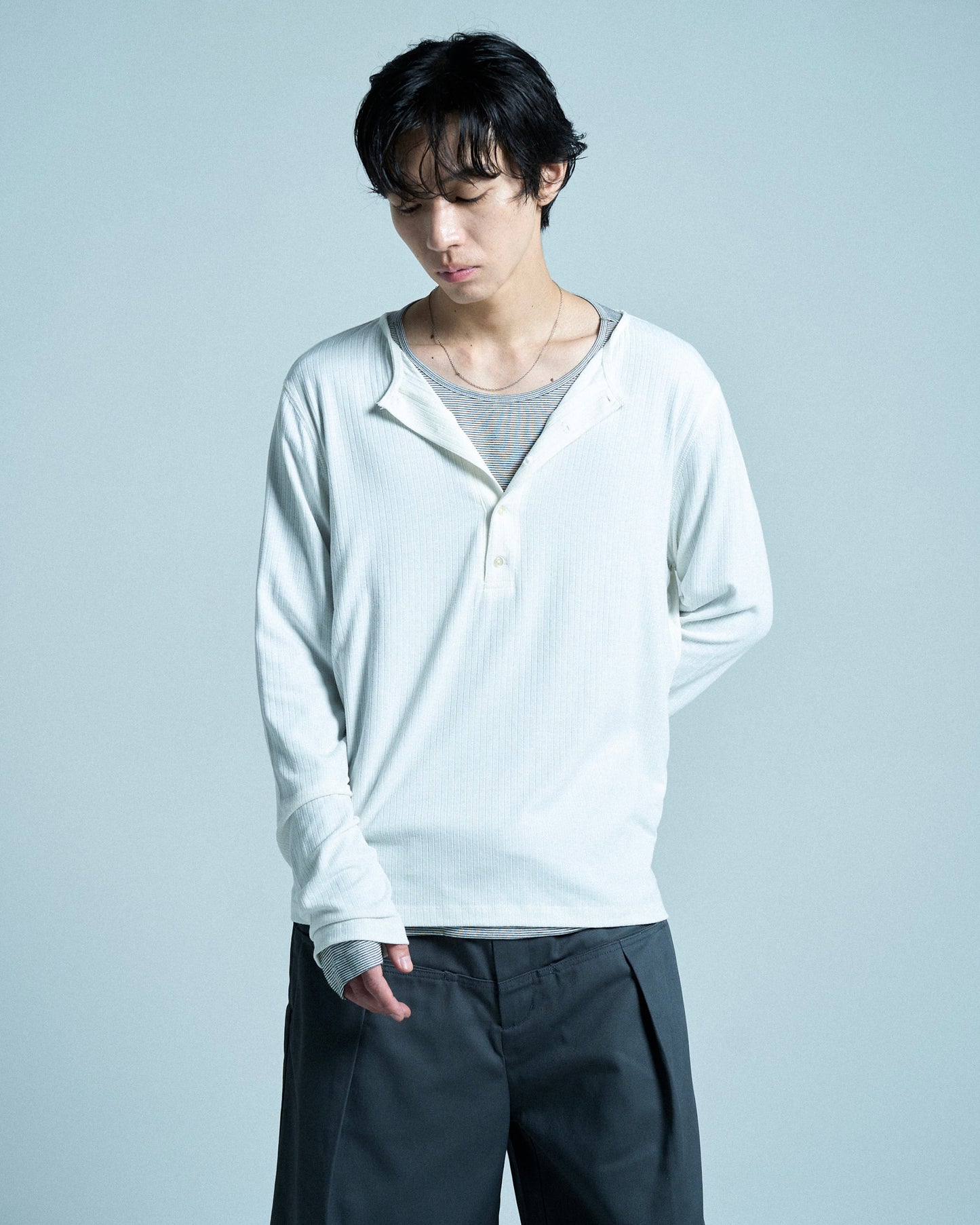 RIB HENLEY NECK L/S TEE