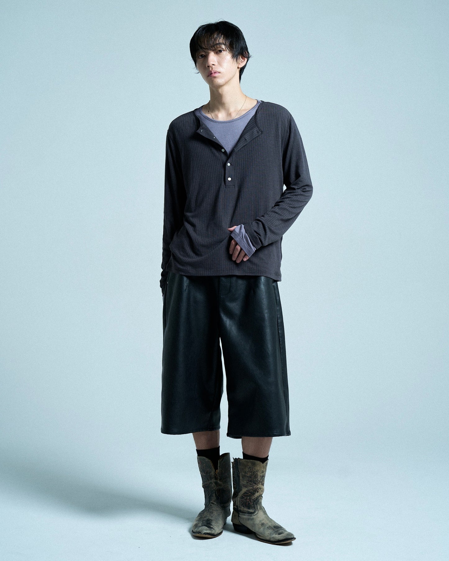 RIB HENLEY NECK L/S TEE