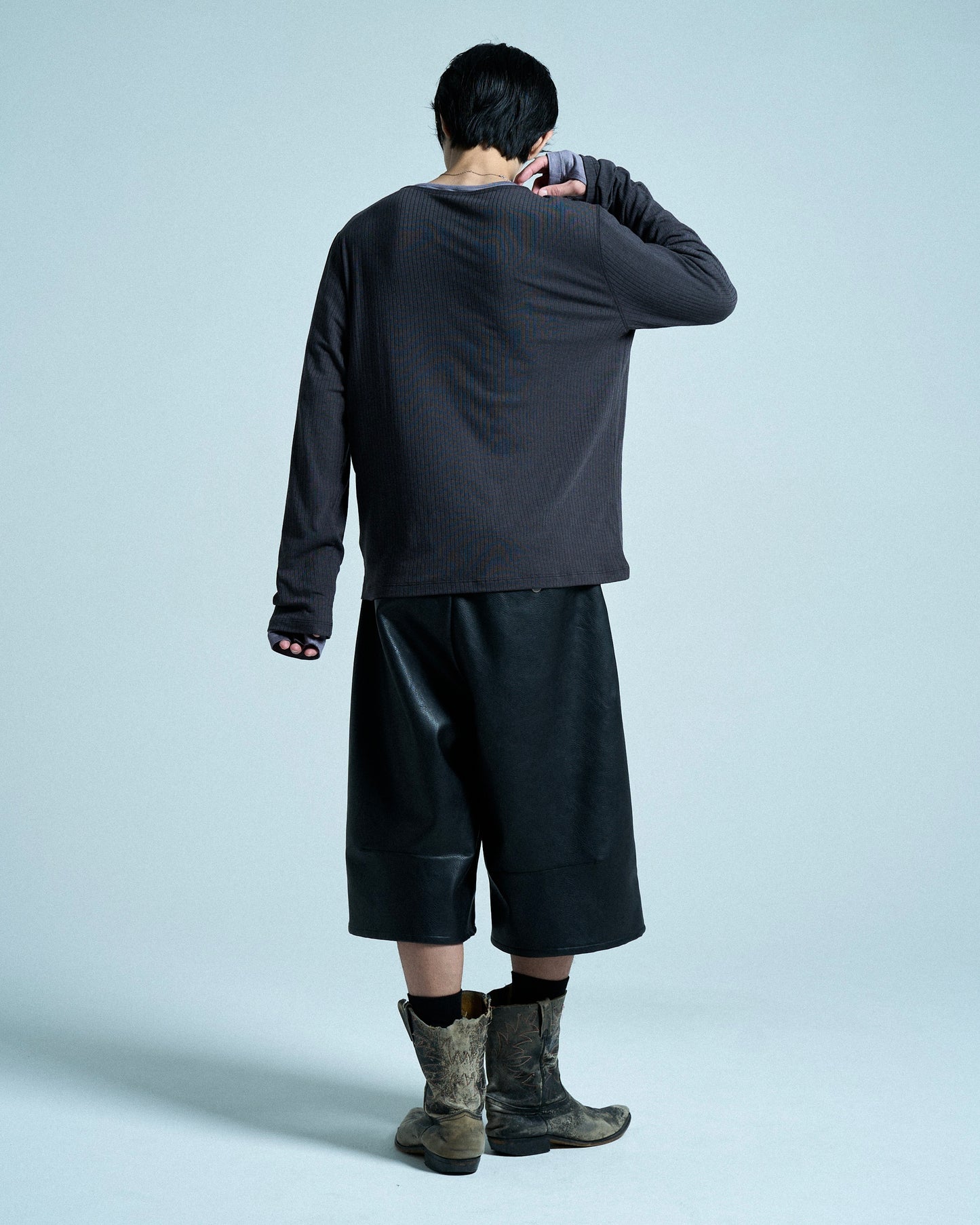 RIB HENLEY NECK L/S TEE