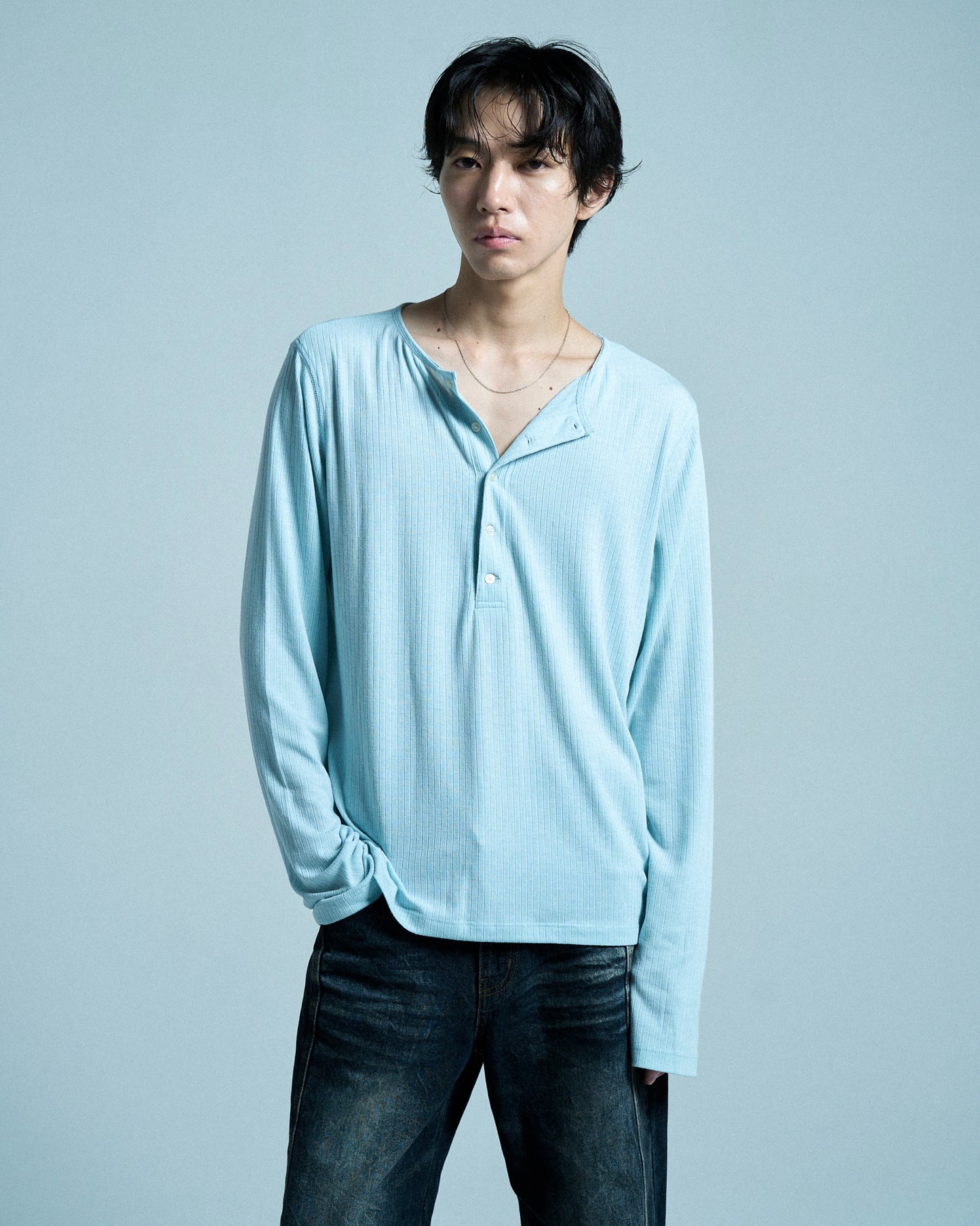 RIB HENLEY NECK L/S TEE