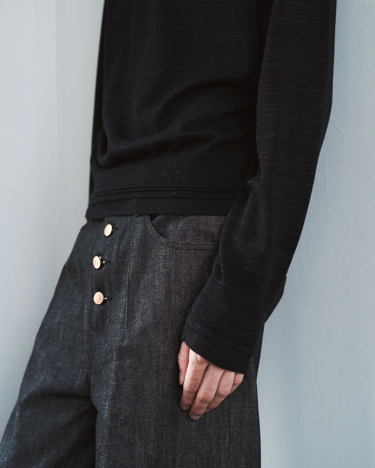 DOUBLE LAYERED V-NECK SWEATER