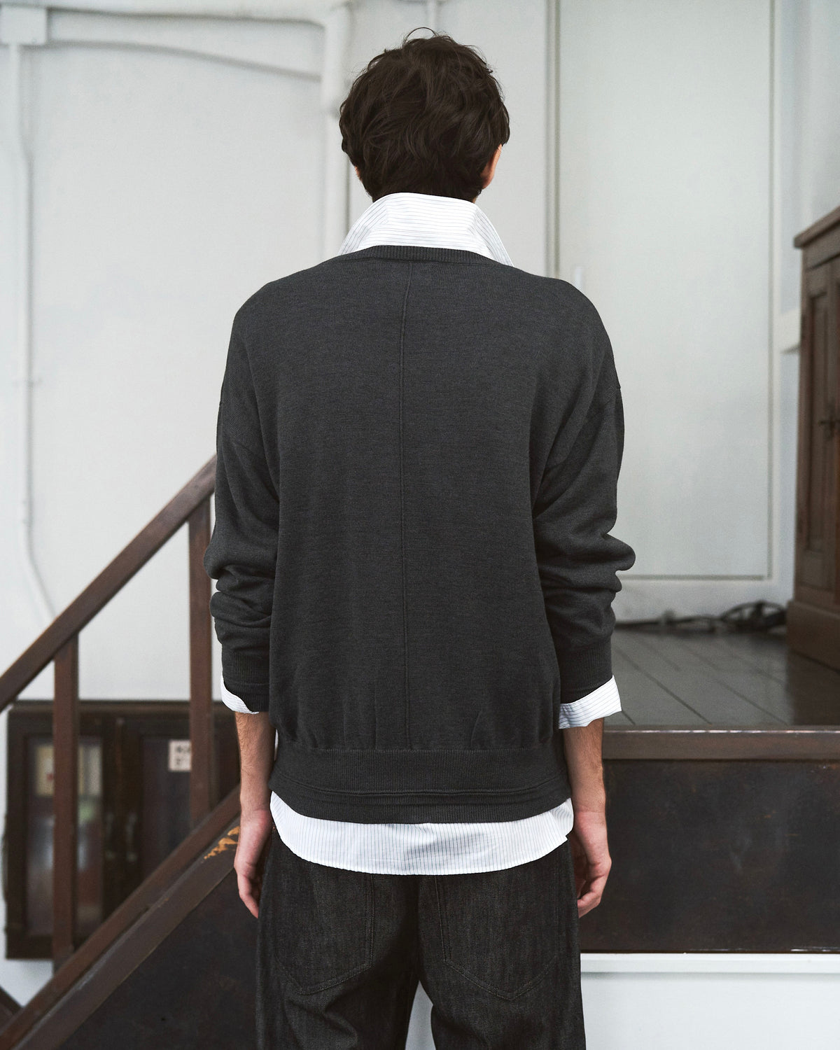 DOUBLE LAYERED V-NECK SWEATER