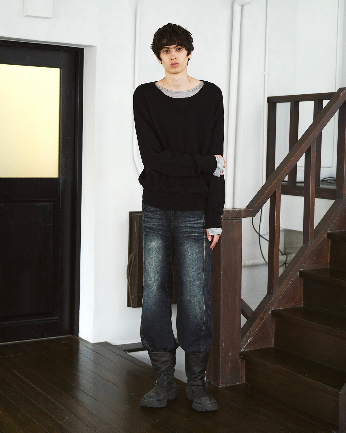 DOUBLE LAYERED V-NECK SWEATER