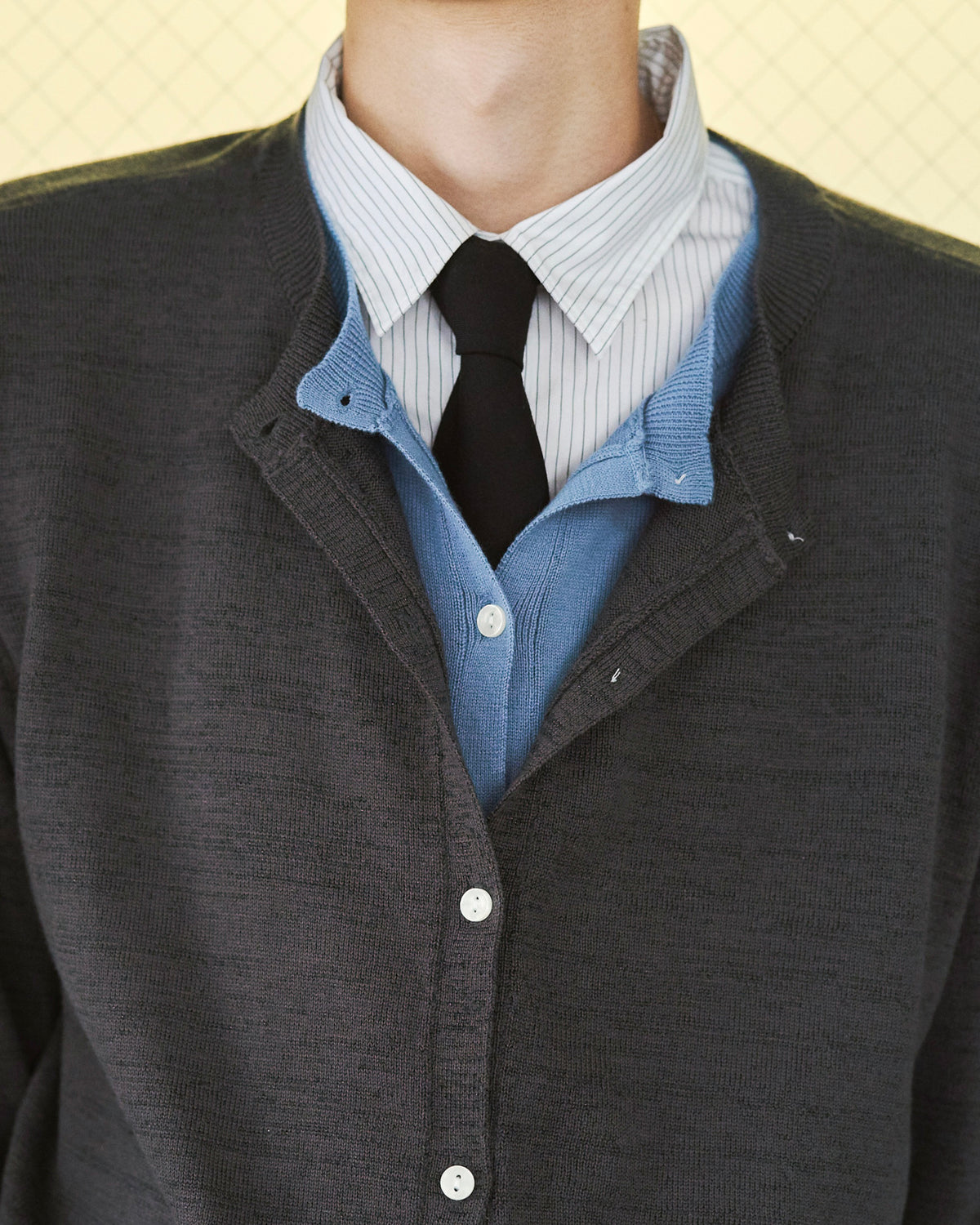 DOUBLE LAYERED KNIT CARDIGAN