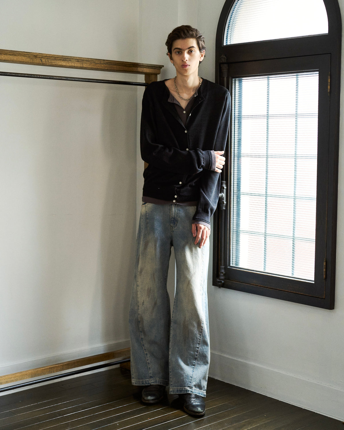 DOUBLE LAYERED KNIT CARDIGAN
