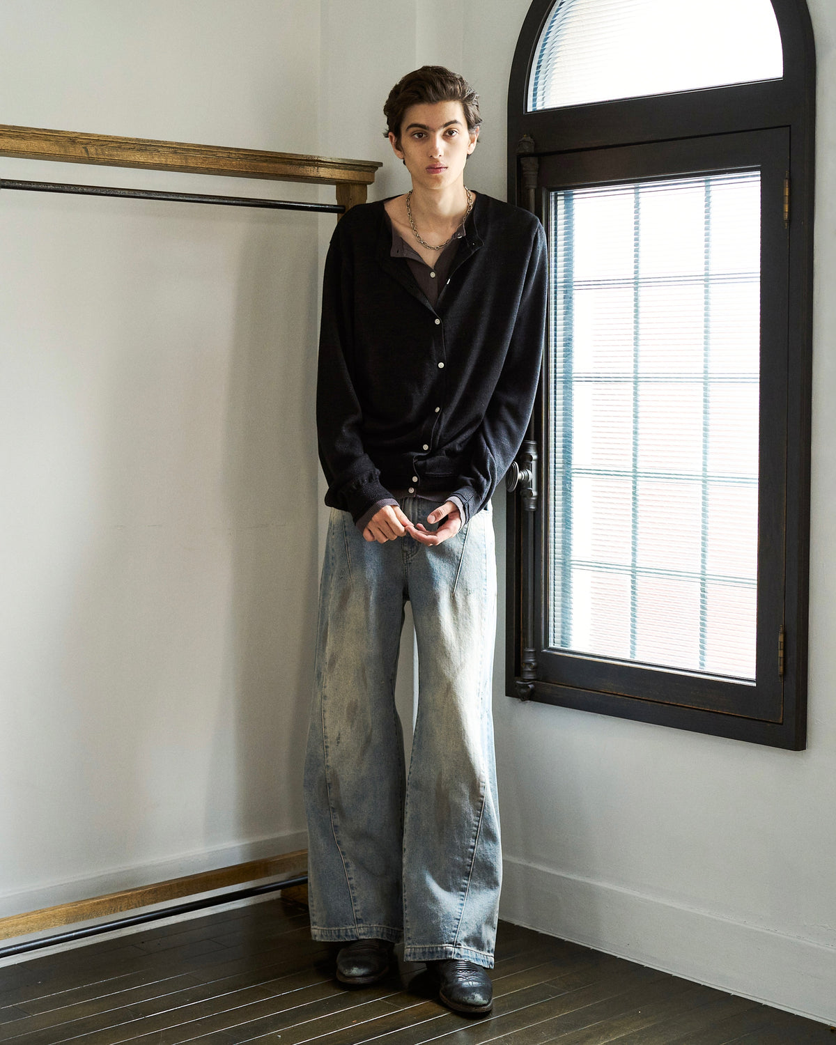 DOUBLE LAYERED KNIT CARDIGAN
