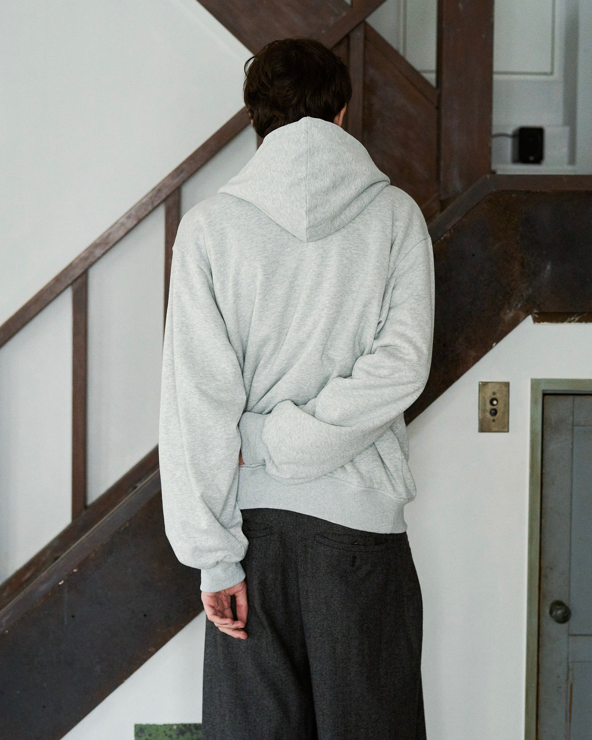 REVERSIBLE FLOWER THERMAL HOODIE