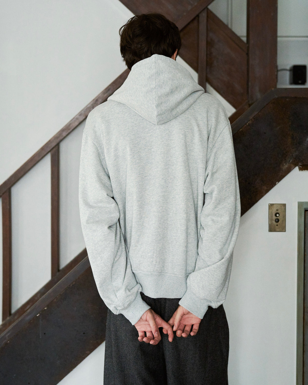 REVERSIBLE FLOWER THERMAL HOODIE