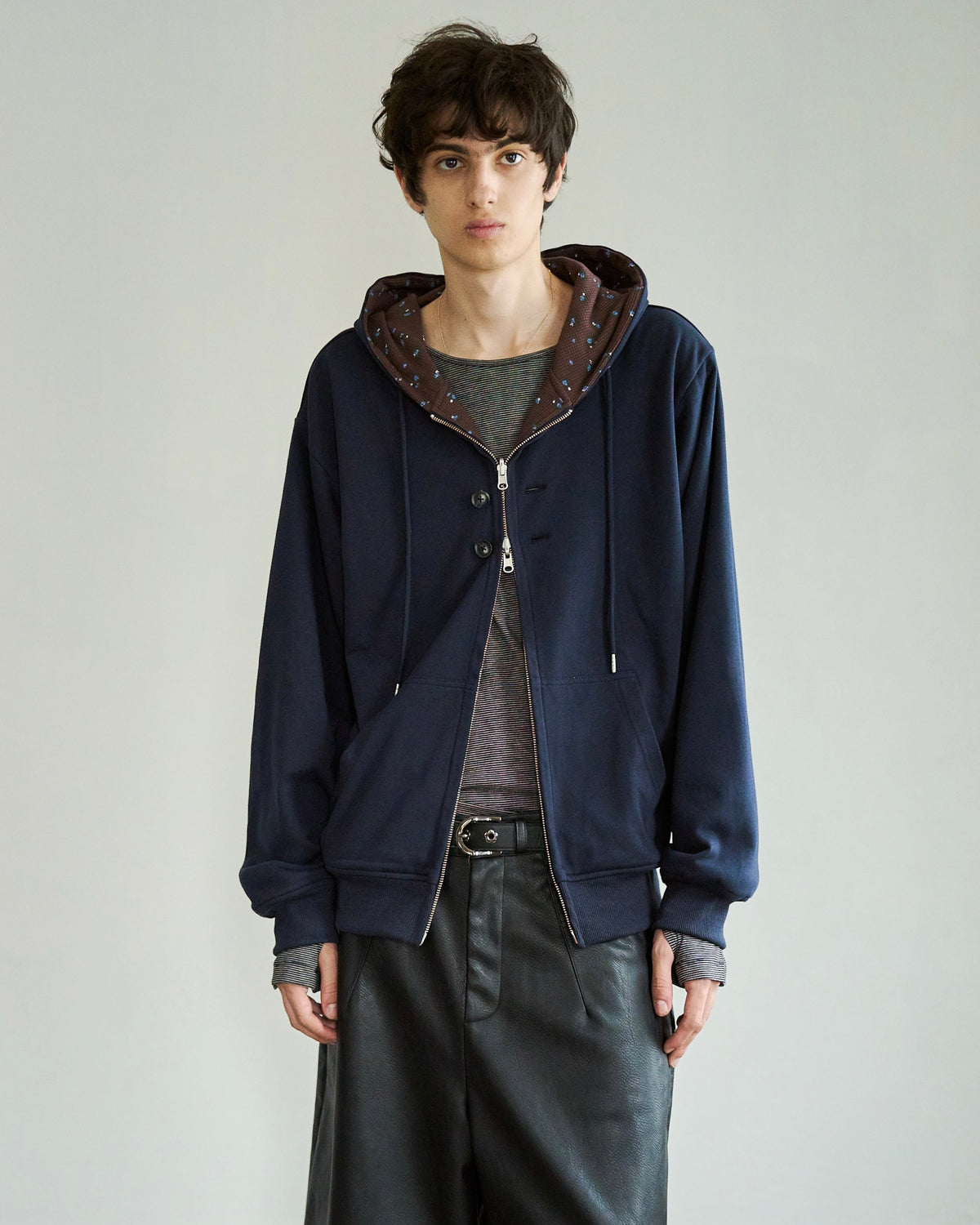 REVERSIBLE FLOWER THERMAL HOODIE