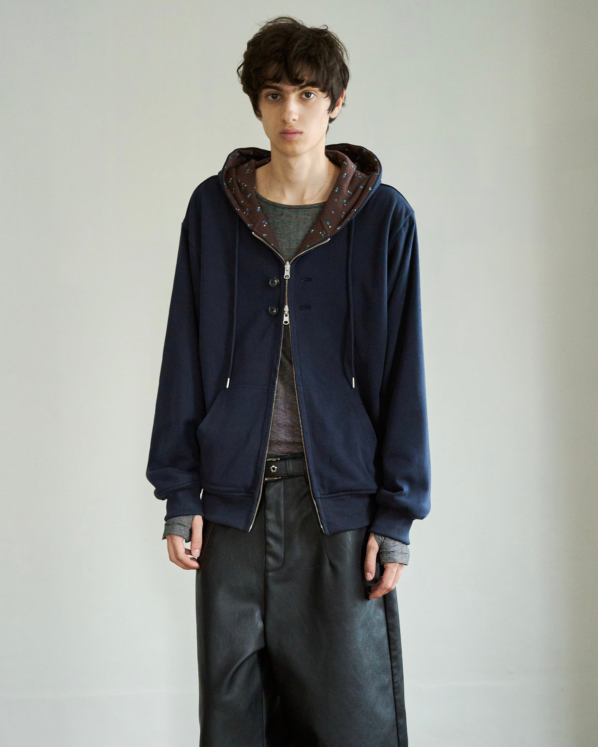 REVERSIBLE FLOWER THERMAL HOODIE