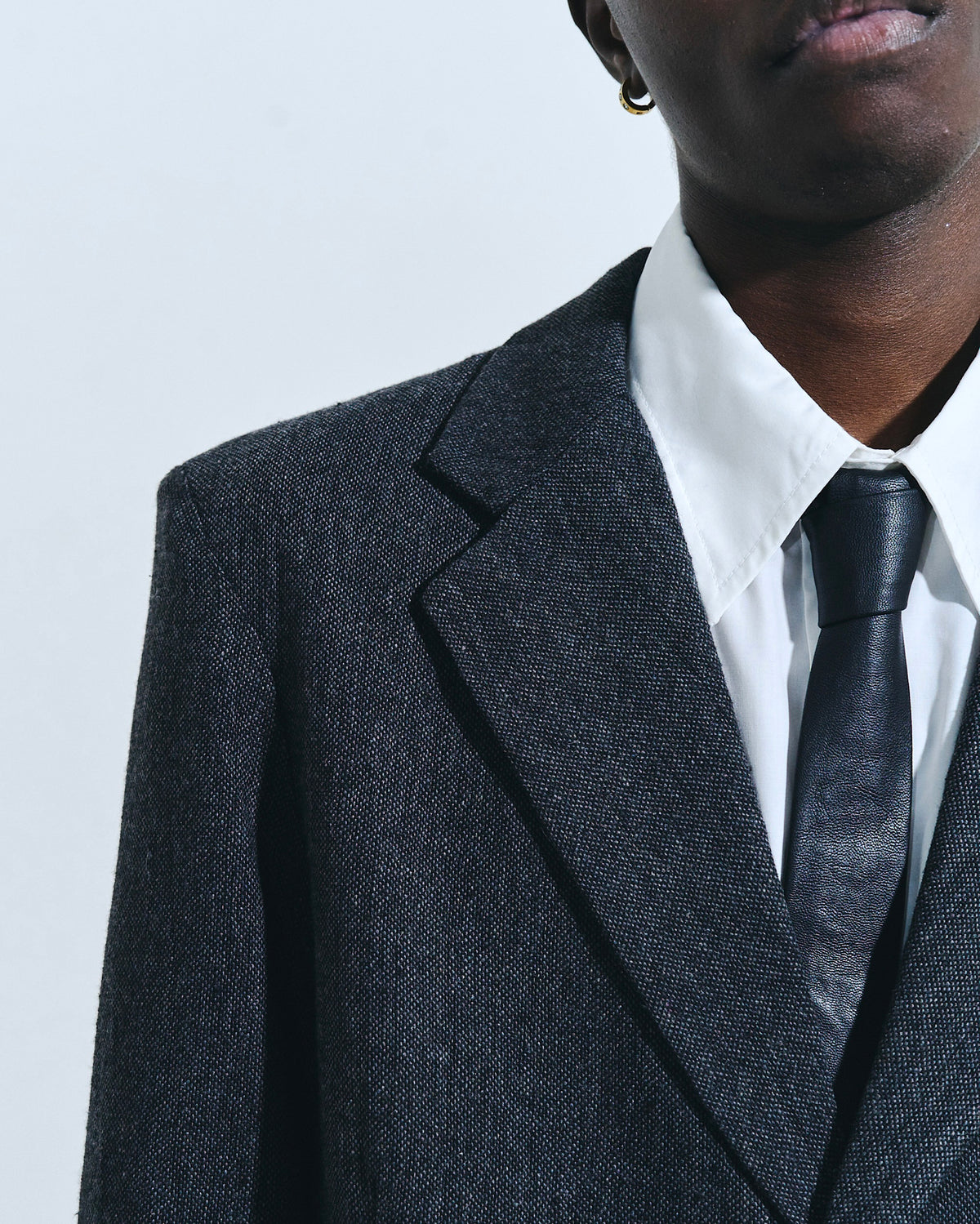 SLIM FAUX LEATHER TIE