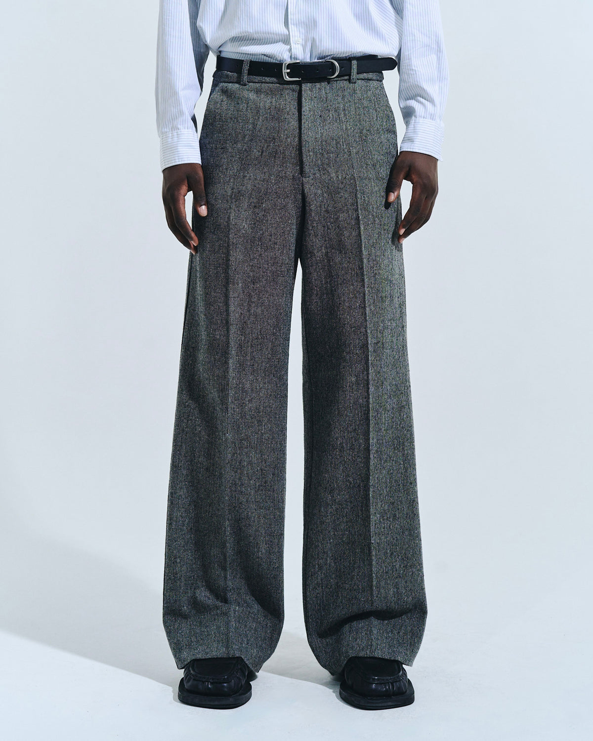 SEMI WIDE TWEED SLACKS