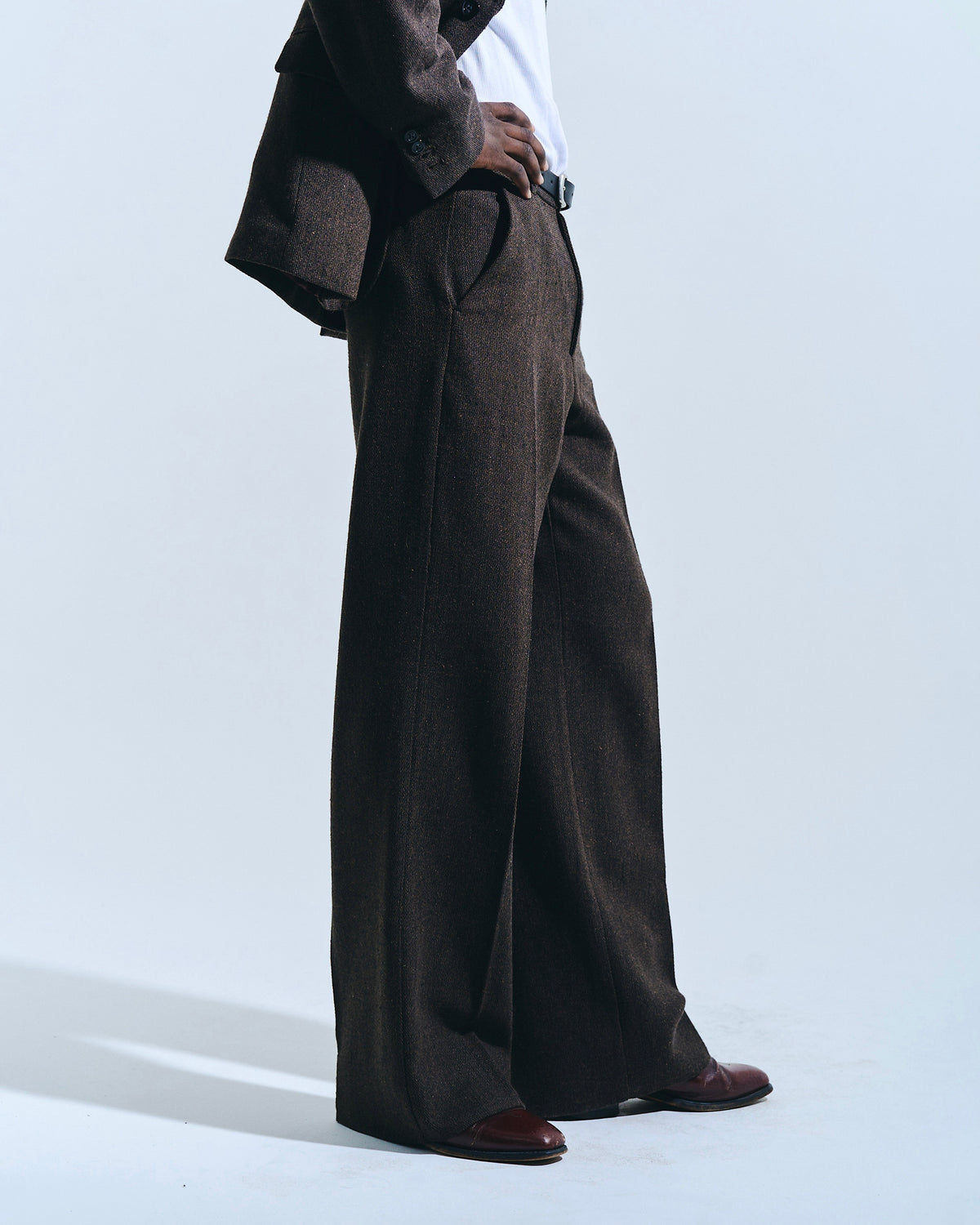 SEMI WIDE TWEED SLACKS