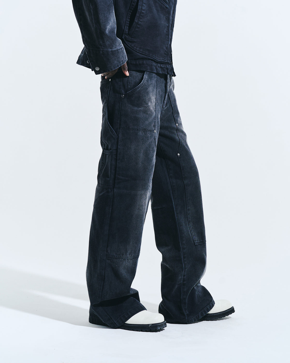 FADED DOUBLE KNEE PAINTER PANTS