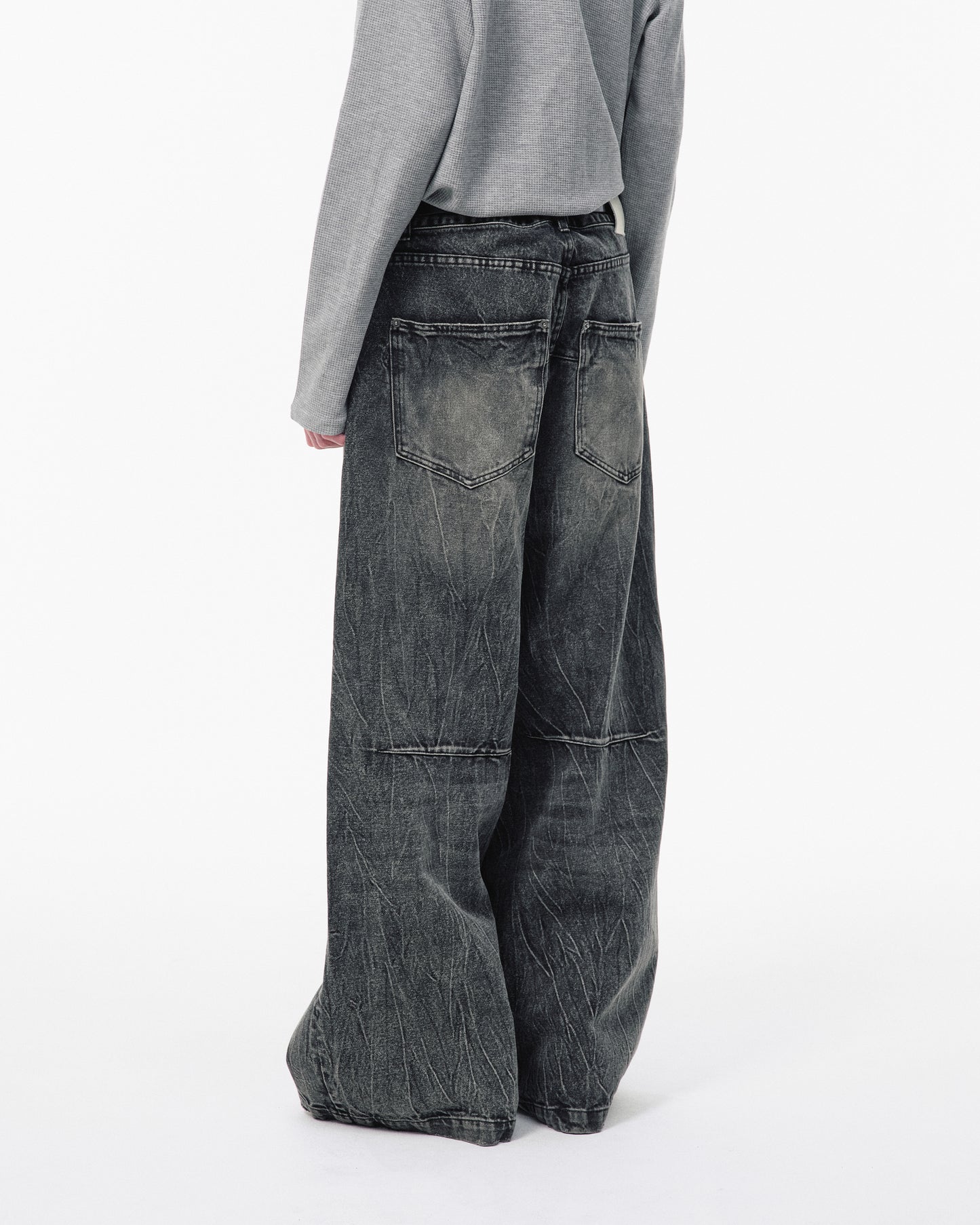 CRACKED CHEMICAL-WASHED WIDE BAGGY JEANS