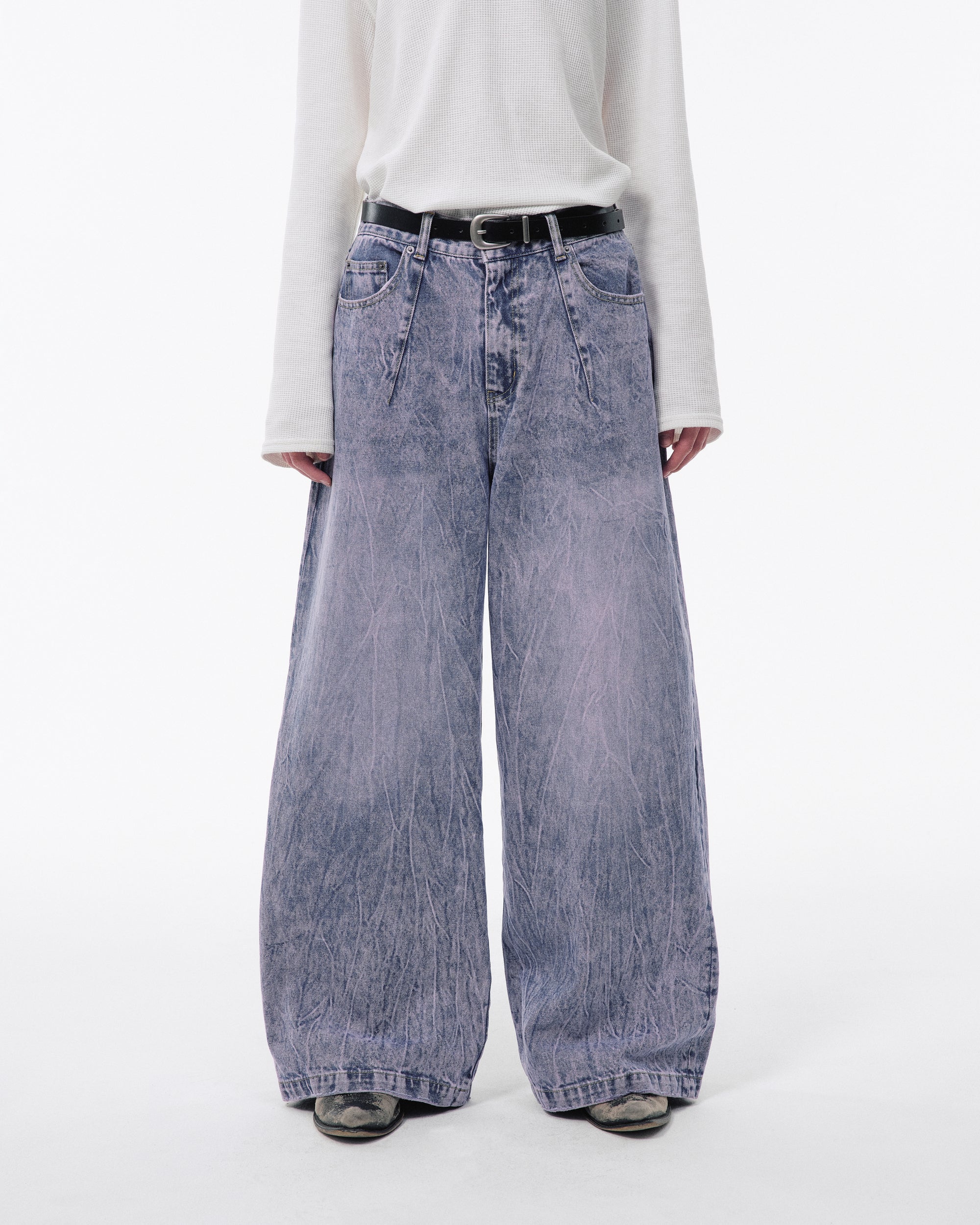 パンツ CAMPHORWOOD WIDE BAGGY JEANS CRACKED CHEMICAL-WASHED WIDE BAGGY JEANS – CAMPHOR WOOD - OFFICIAL