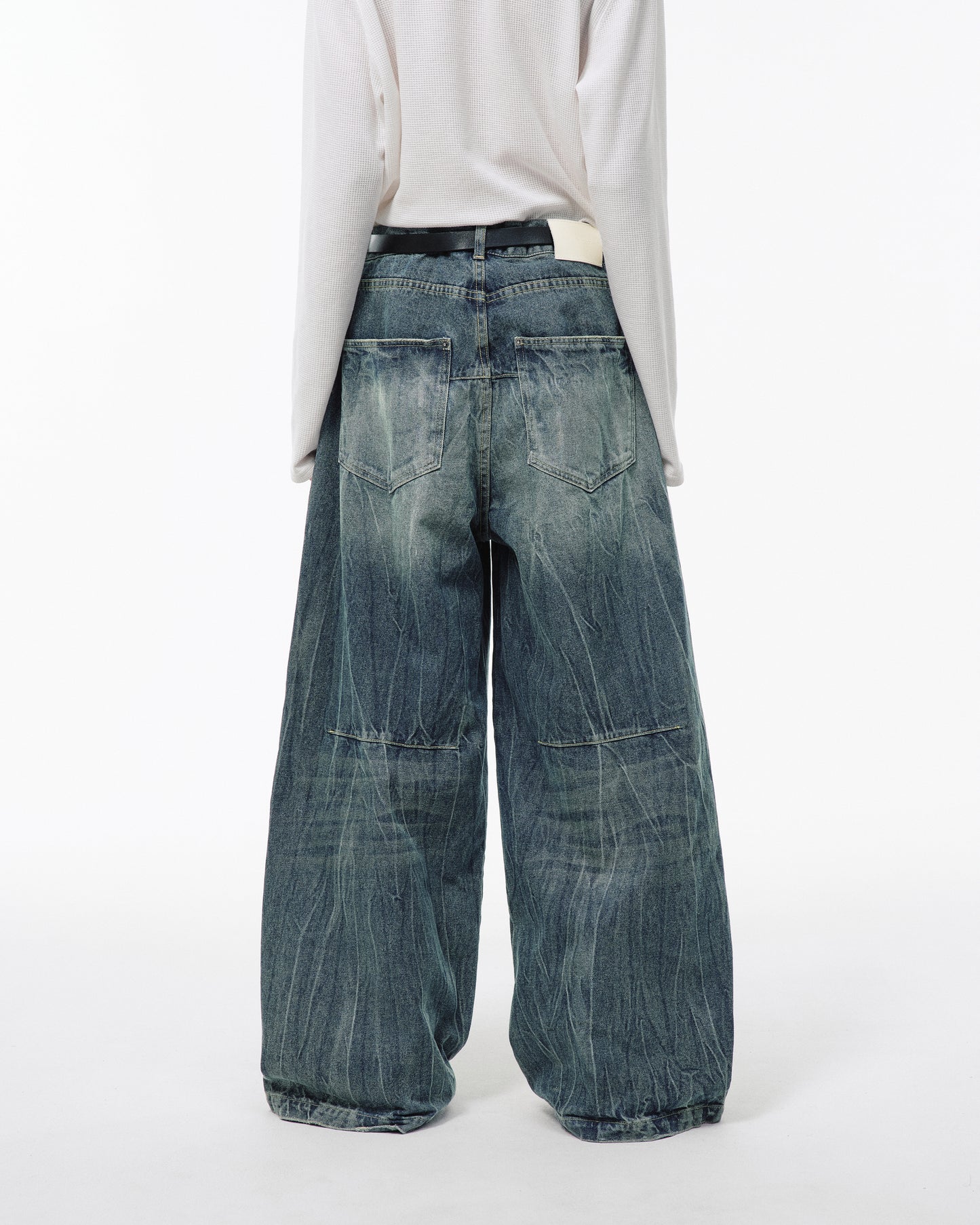 CRACKED CHEMICAL-WASHED WIDE BAGGY JEANS