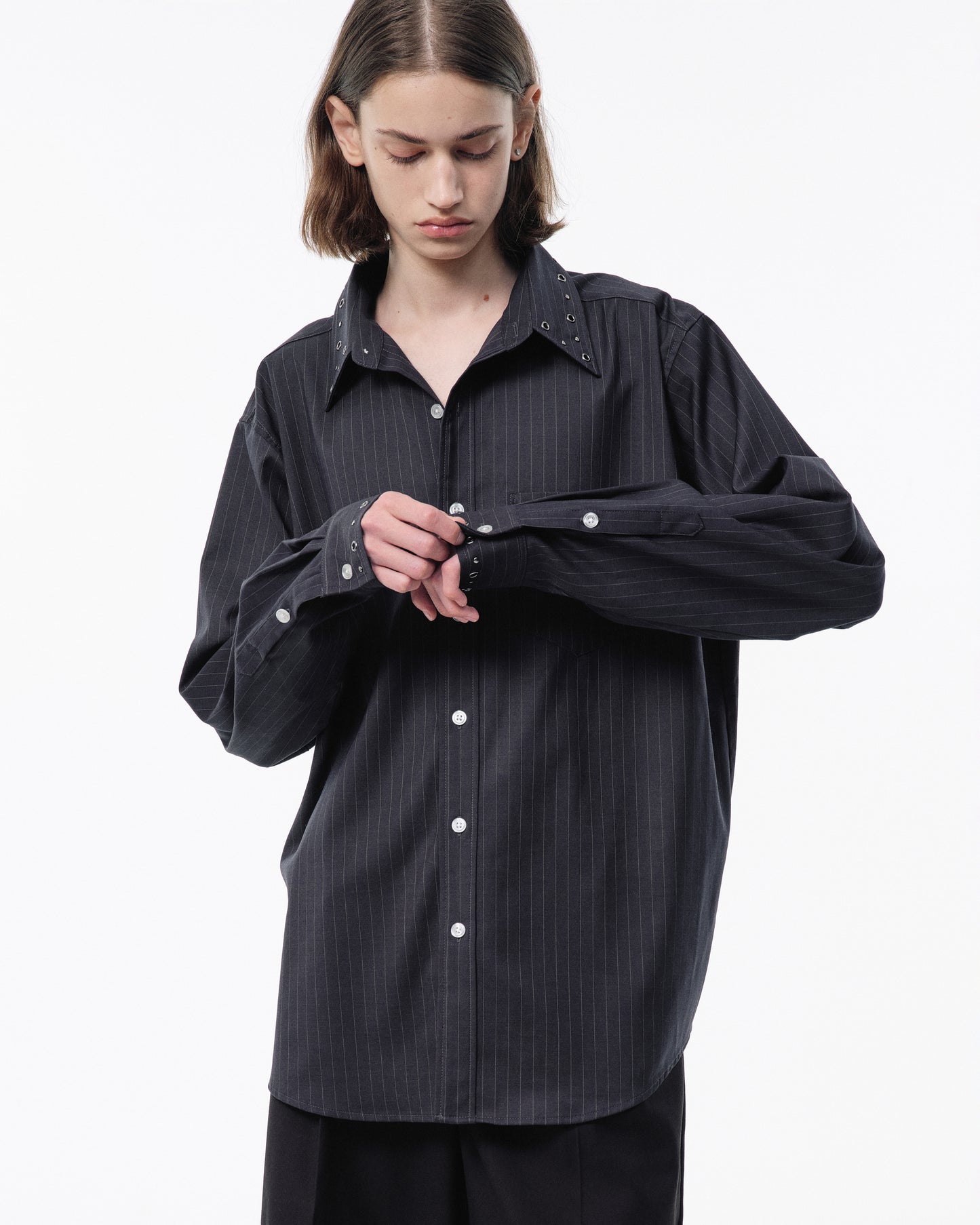EYELET REGULAR COLLAR STRIPE L/S SHIRT