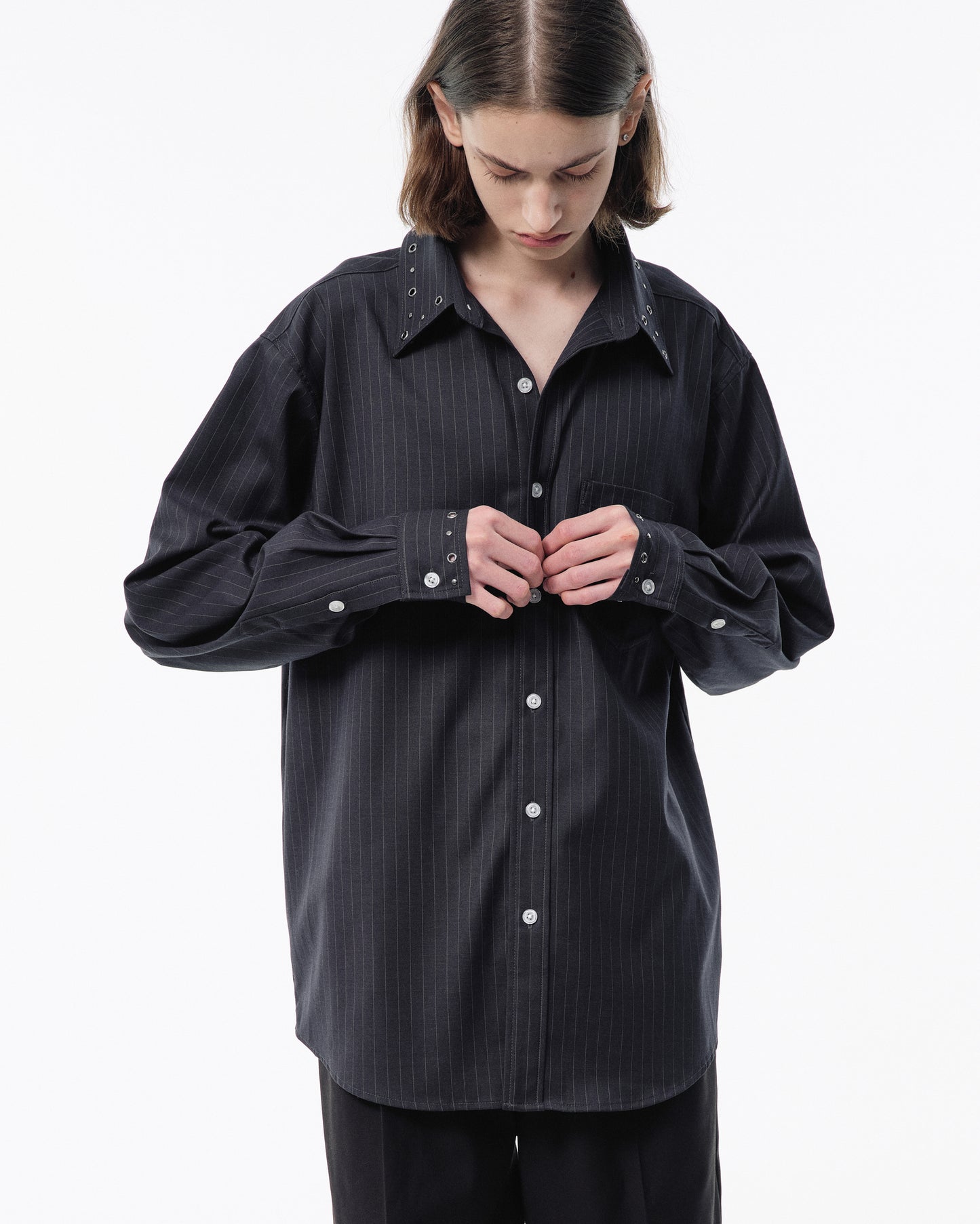 EYELET REGULAR COLLAR STRIPE L/S SHIRT