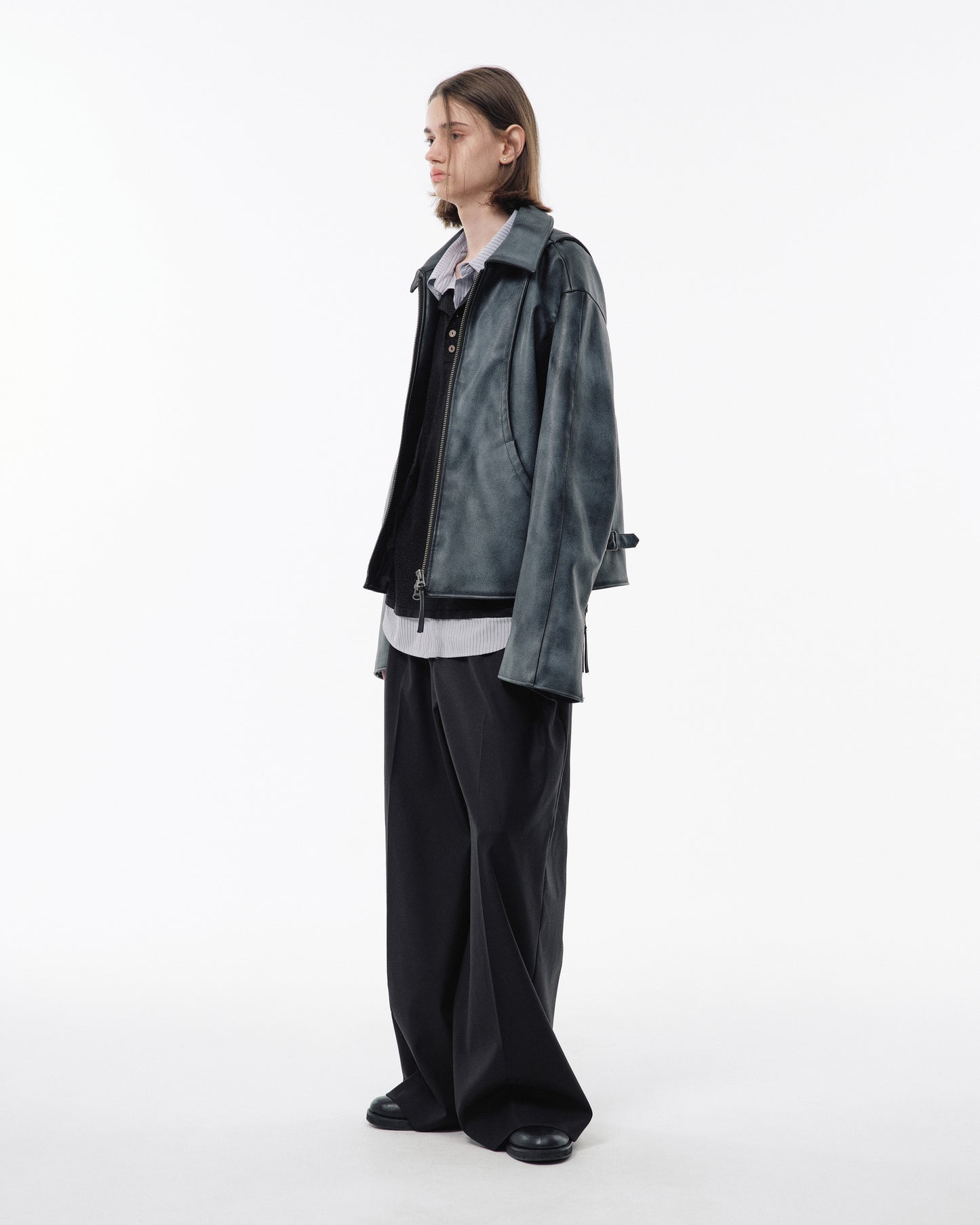 3 TUCK WIDE BAGGY SLACKS
