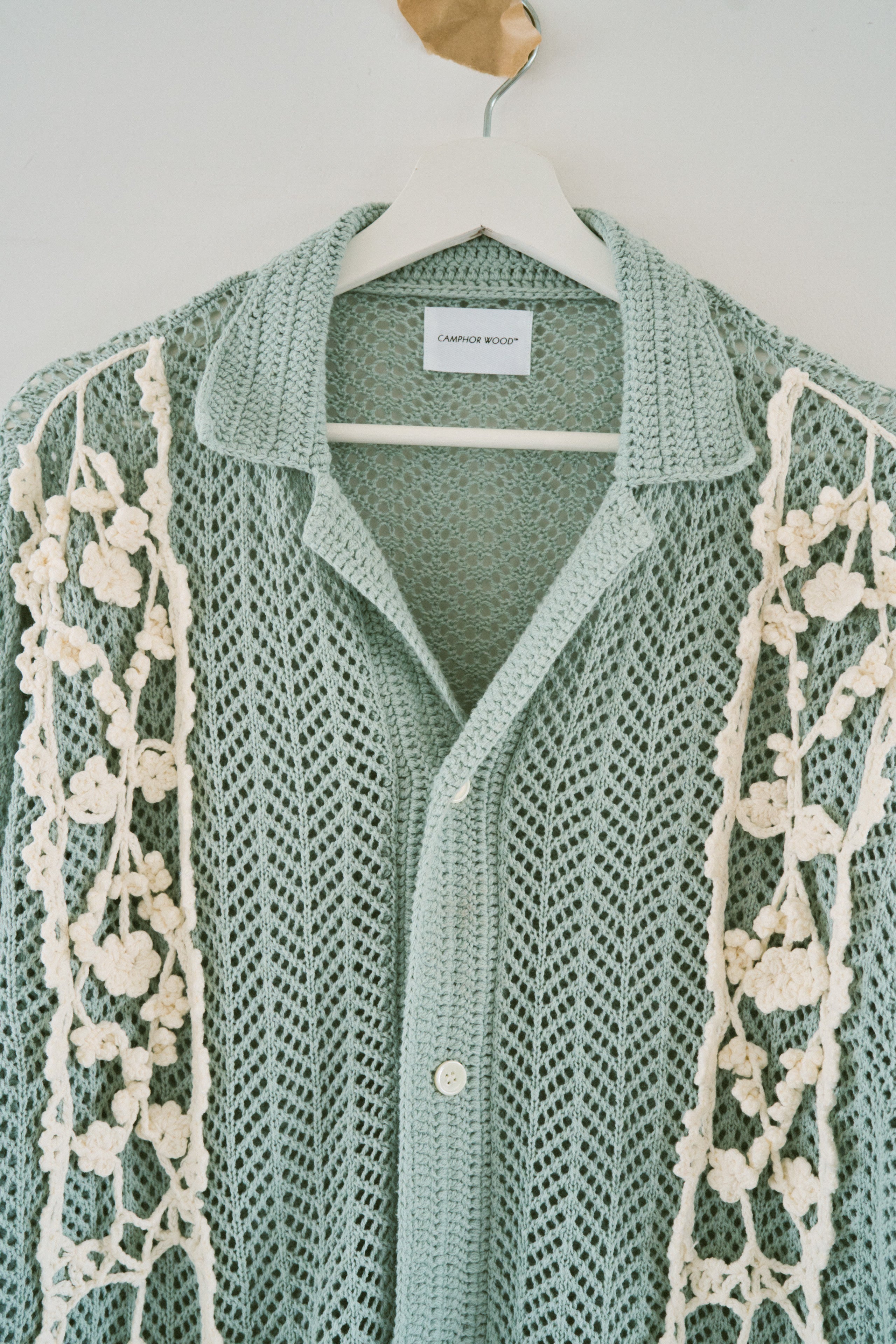 hand knit flower line Cuba shirt cardigan – CAMPHOR WOOD