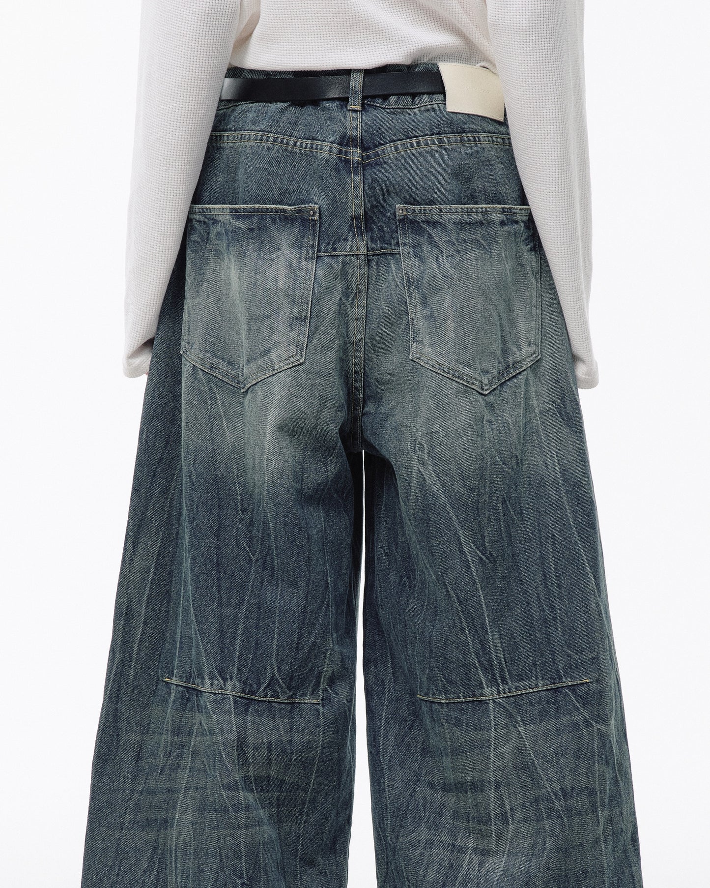 CRACKED CHEMICAL-WASHED WIDE BAGGY JEANS
