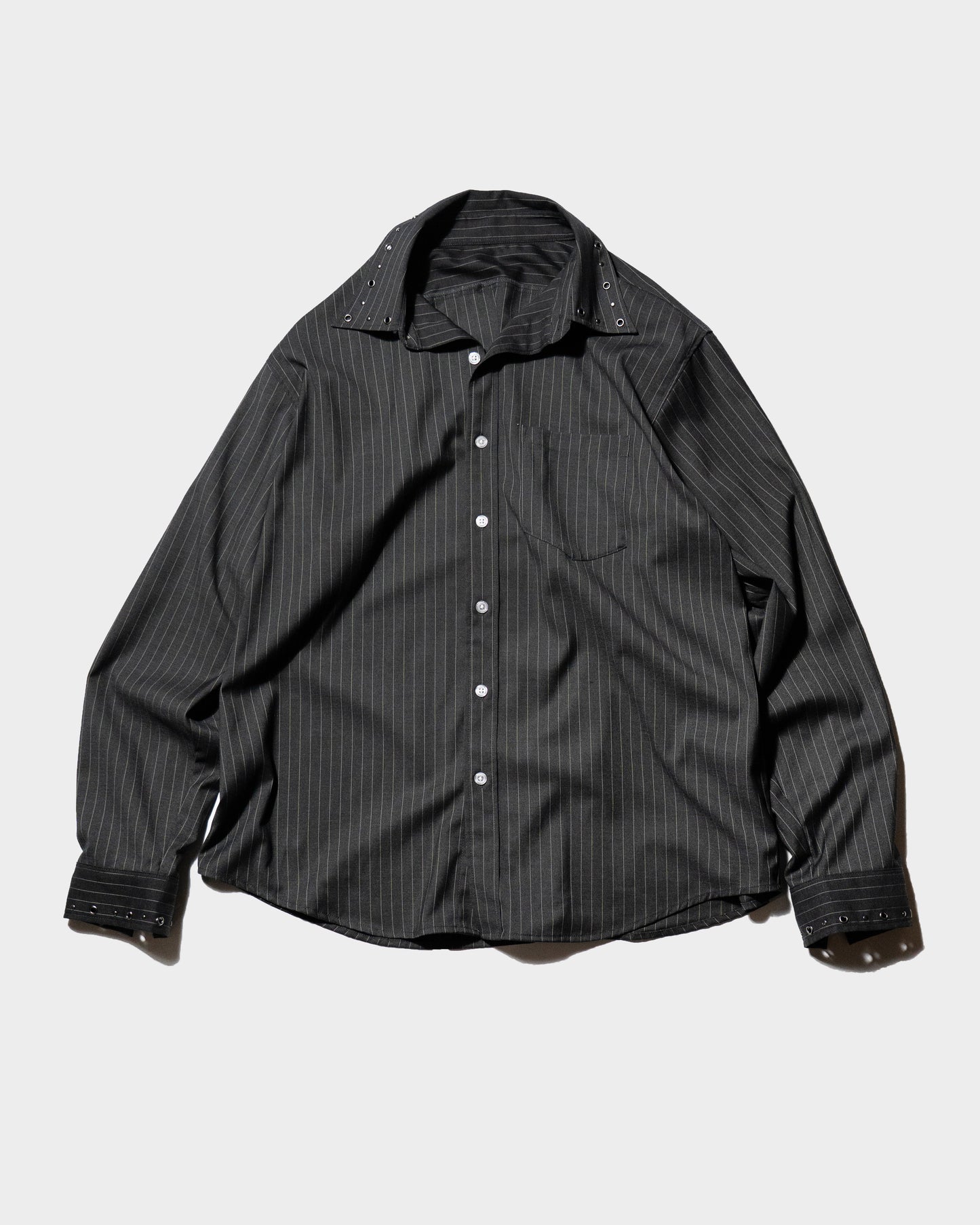 EYELET REGULAR COLLAR STRIPE L/S SHIRT