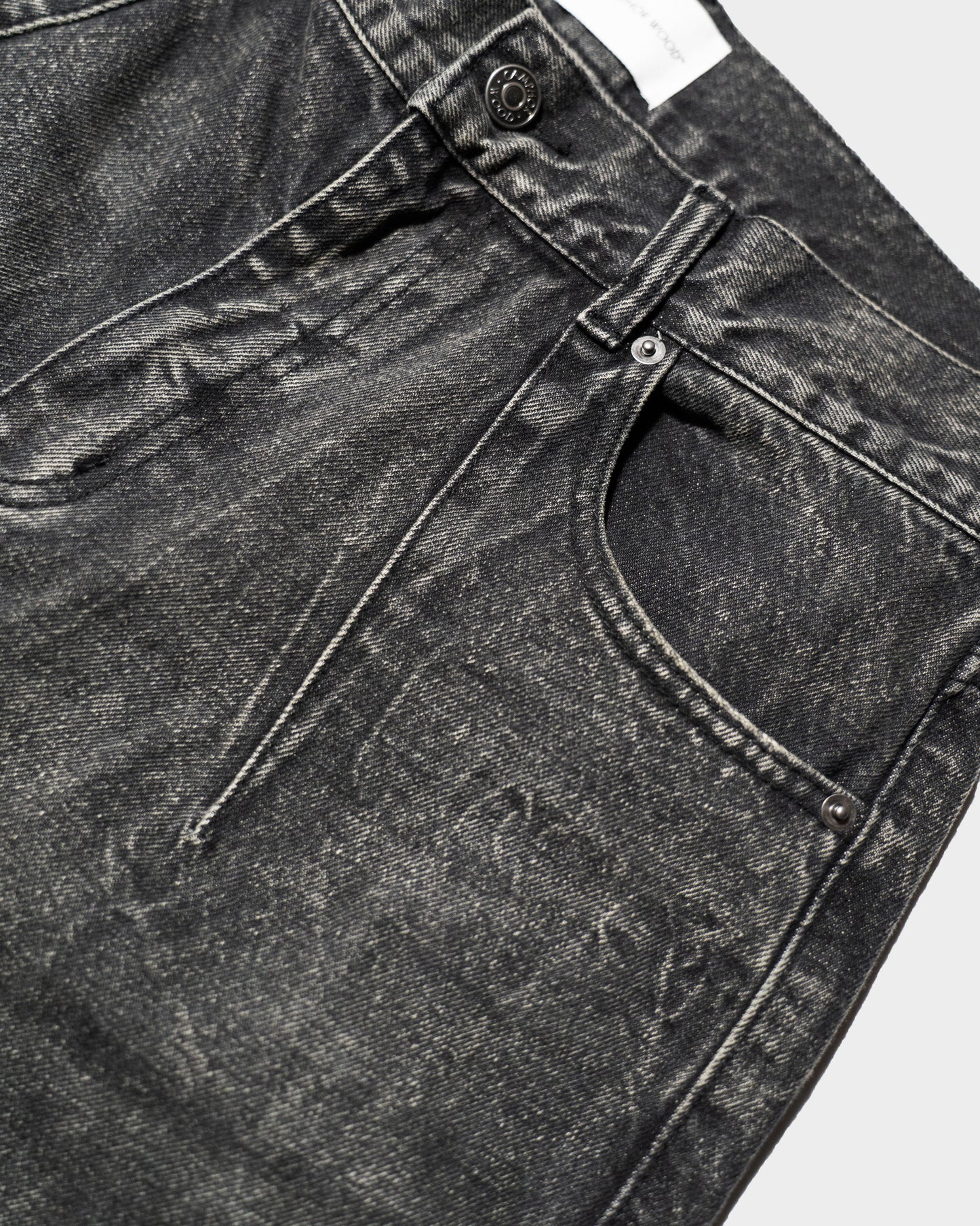 CRACKED CHEMICAL-WASHED WIDE BAGGY JEANS